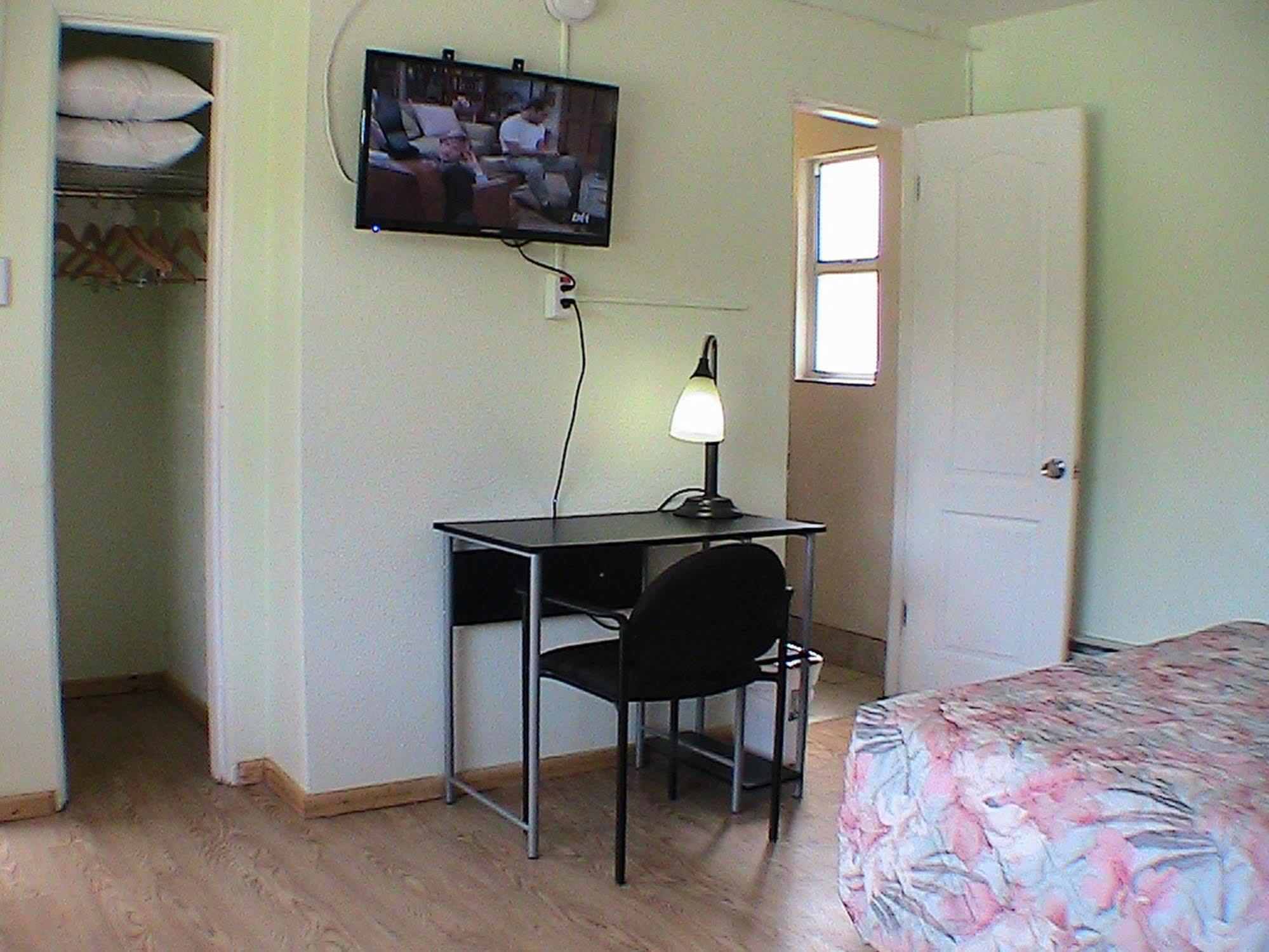 Motel At Express Tangerine 2*
