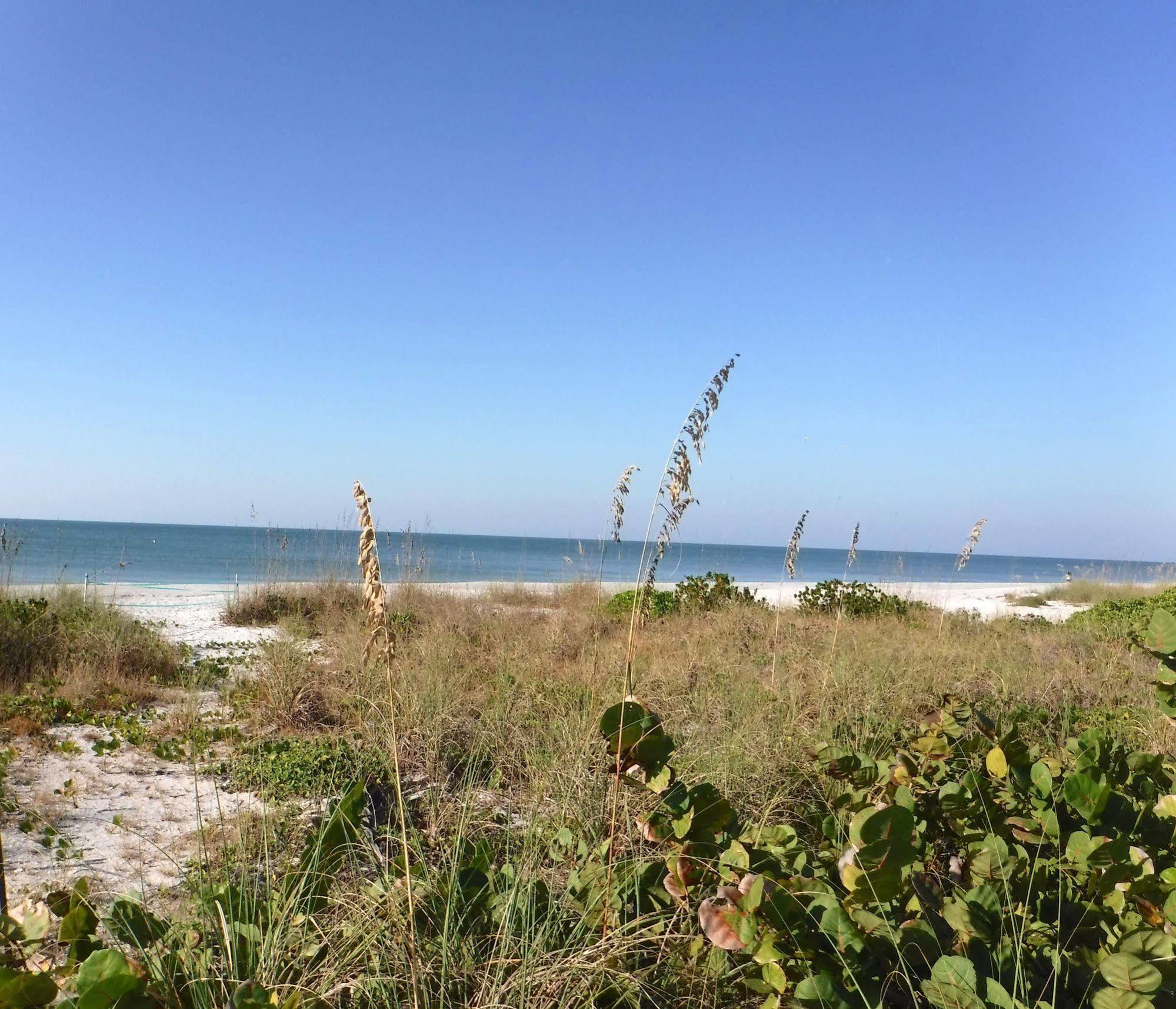 Waterside On The Sanibel