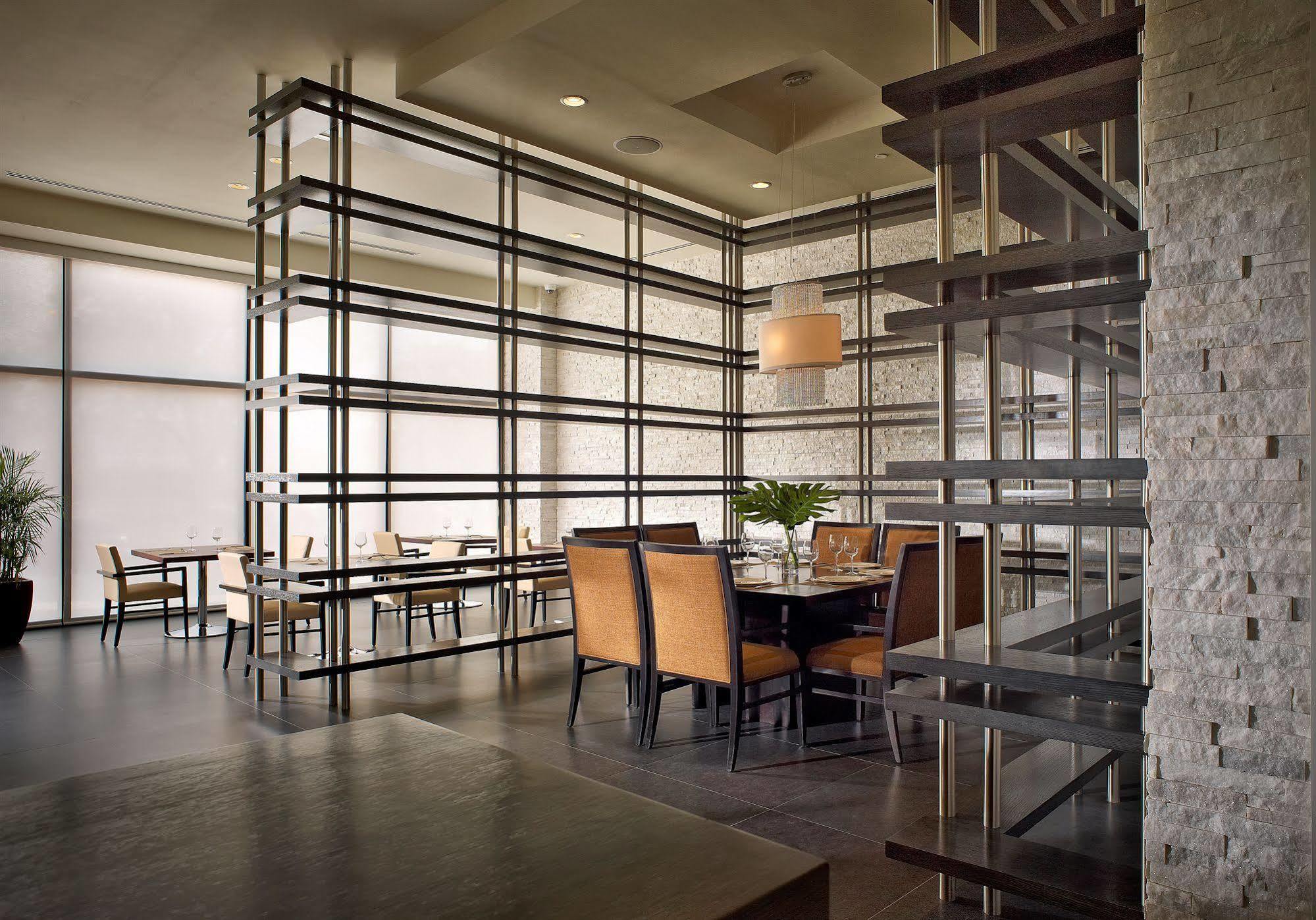 Eb Miami Airport Hotel 4*