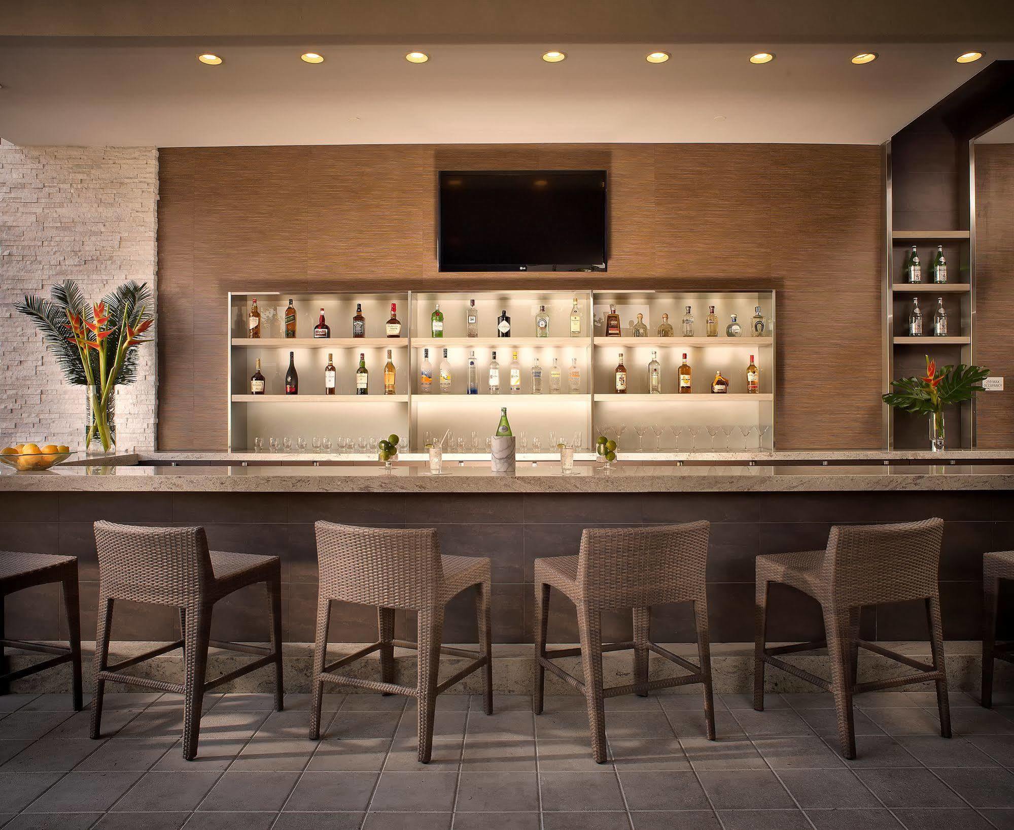 Eb Miami Airport Hotel 4*