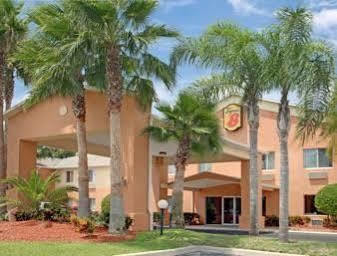 Super 8 By Wyndham Daytona 2*