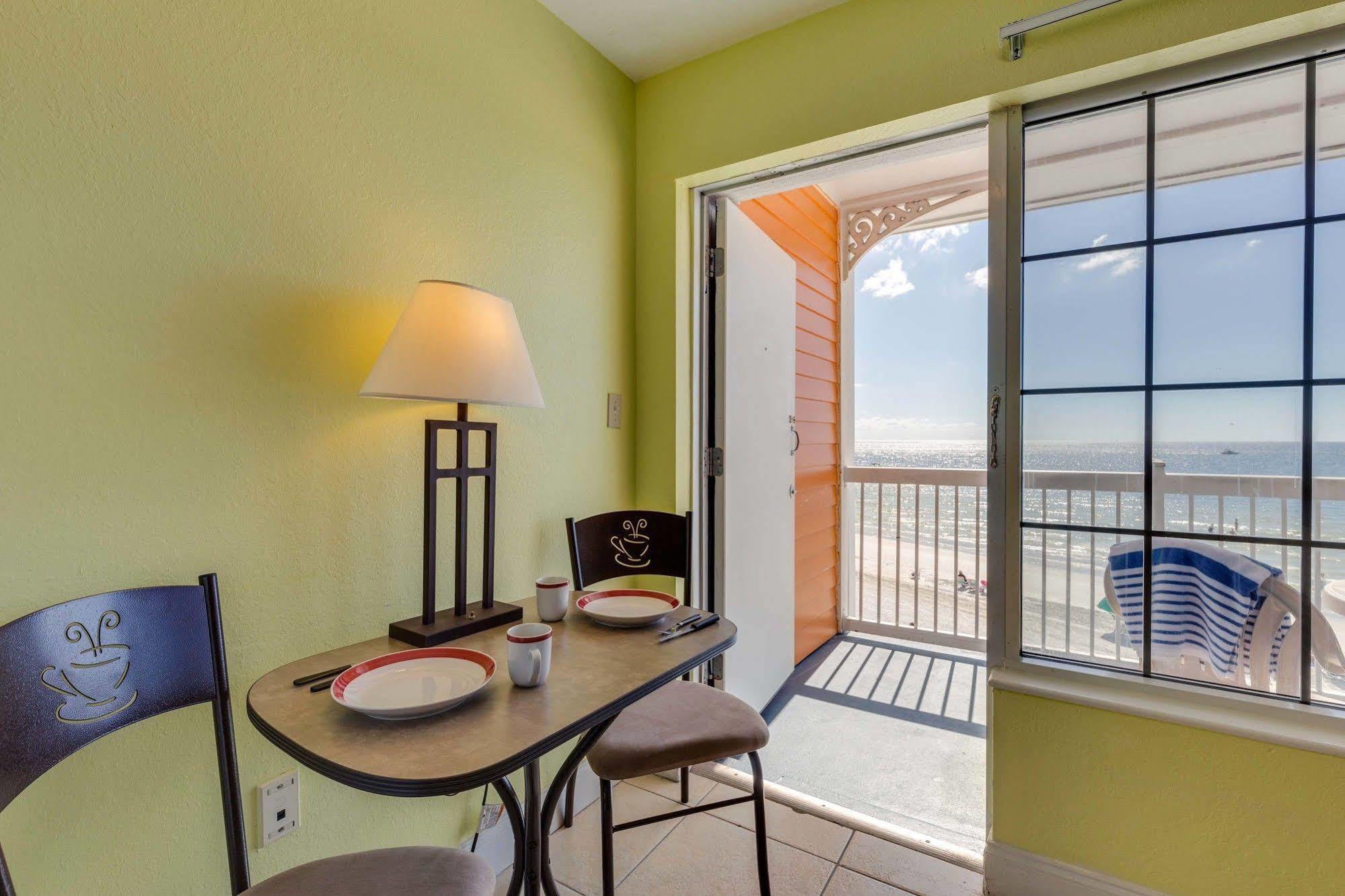 Pierview And Resort