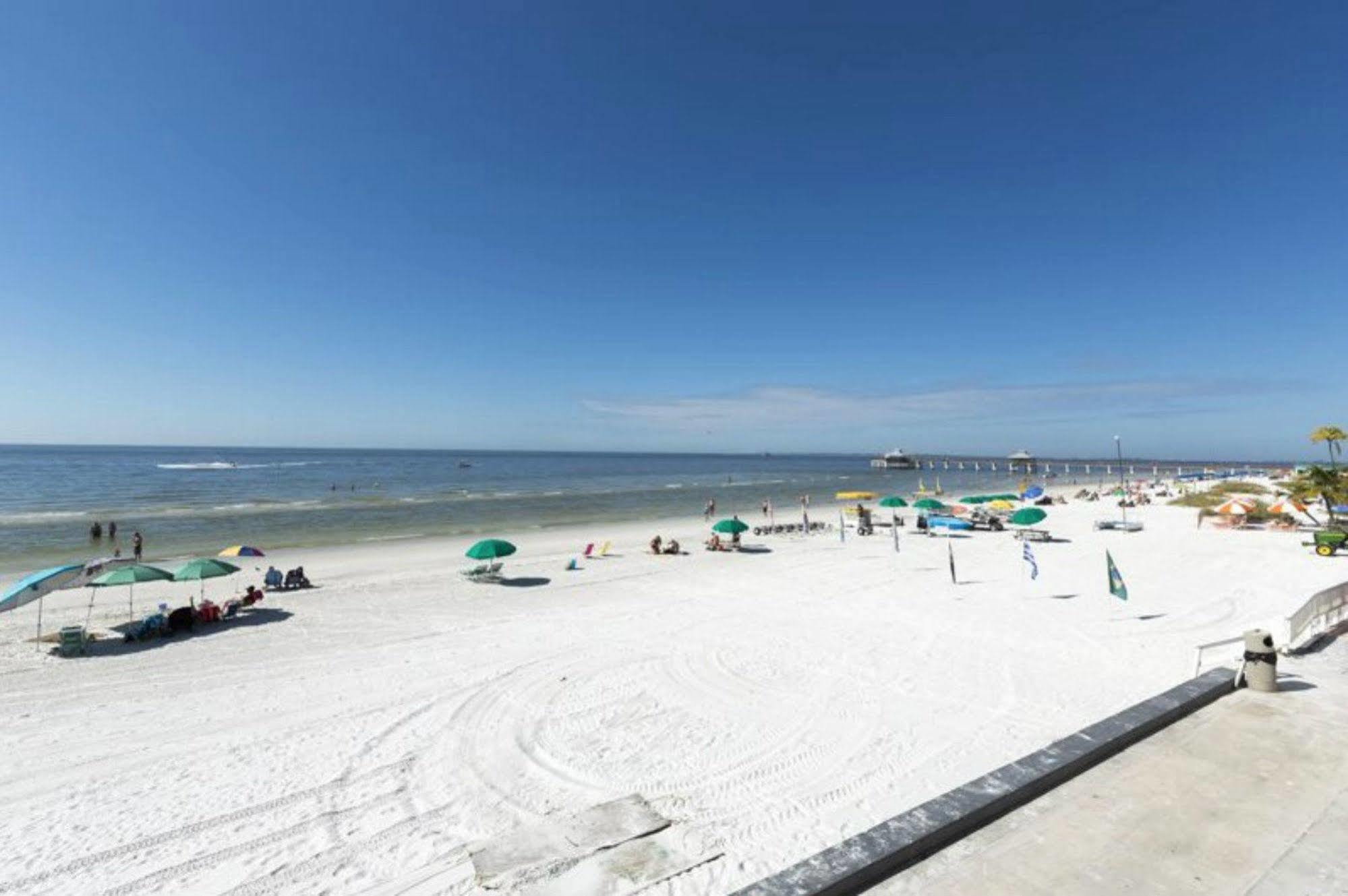 Pierview And Resort