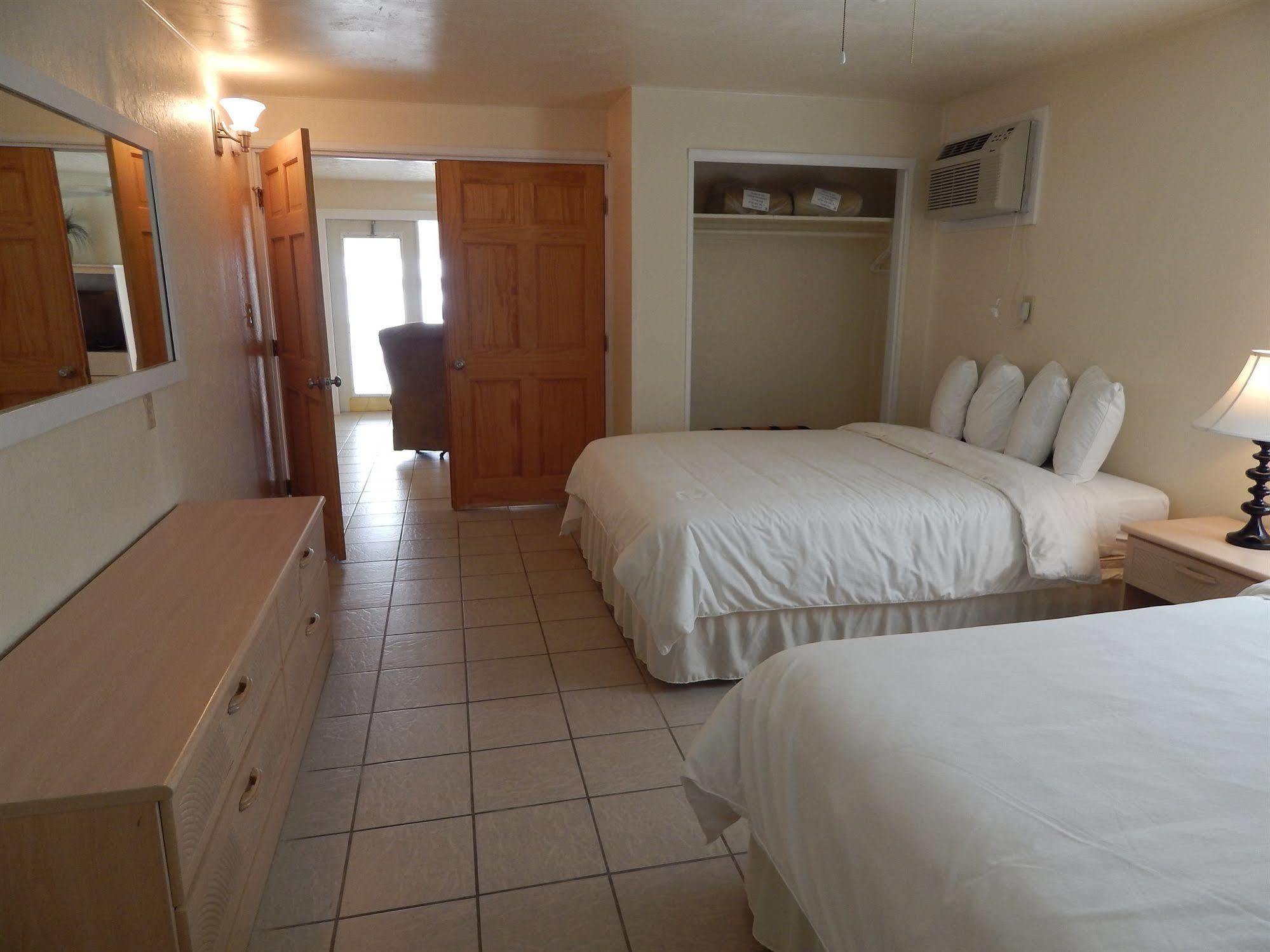 Parmer's Resort Little Torch Key