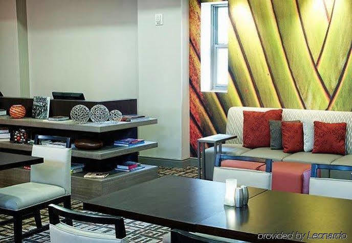 Hotel Courtyard By Marriott Downtown