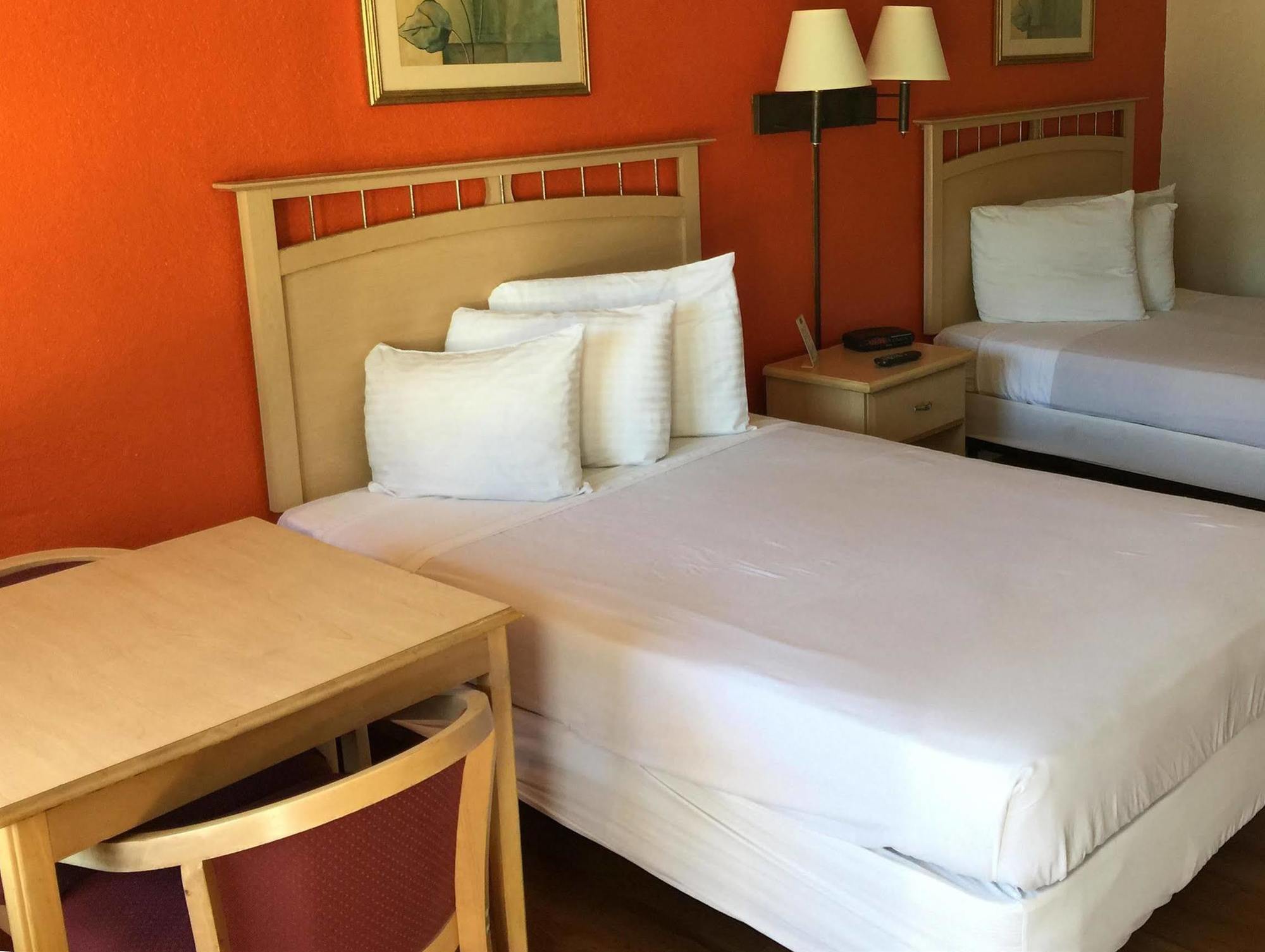 Country Hearth Inn- Motel