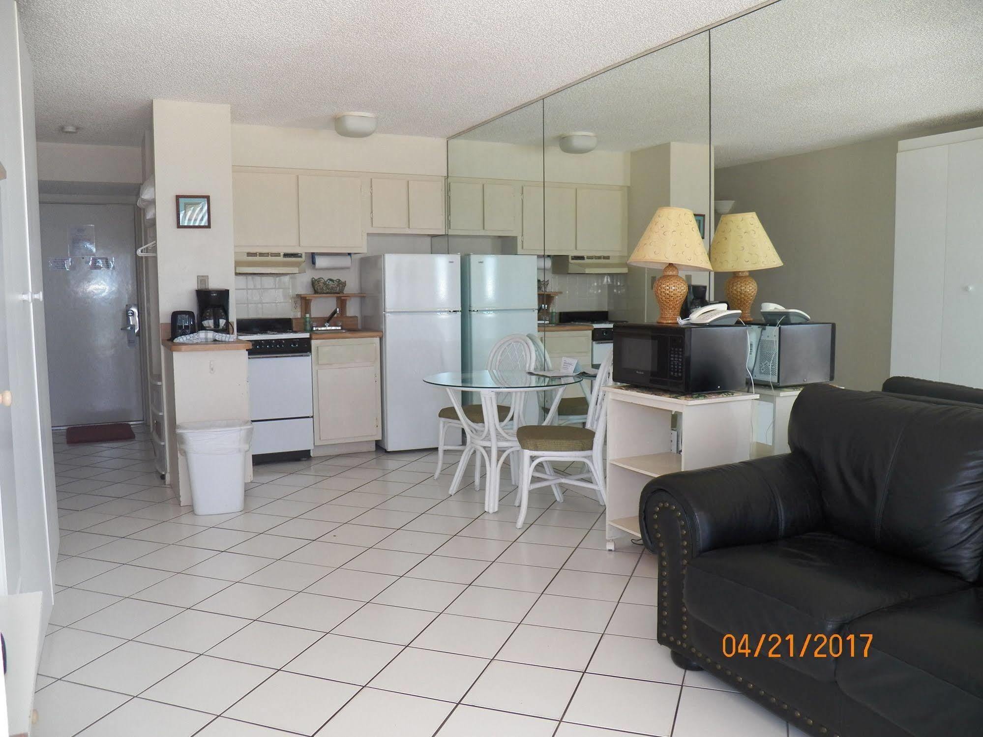 Hotel Symphony Beach Club Ormond Beach