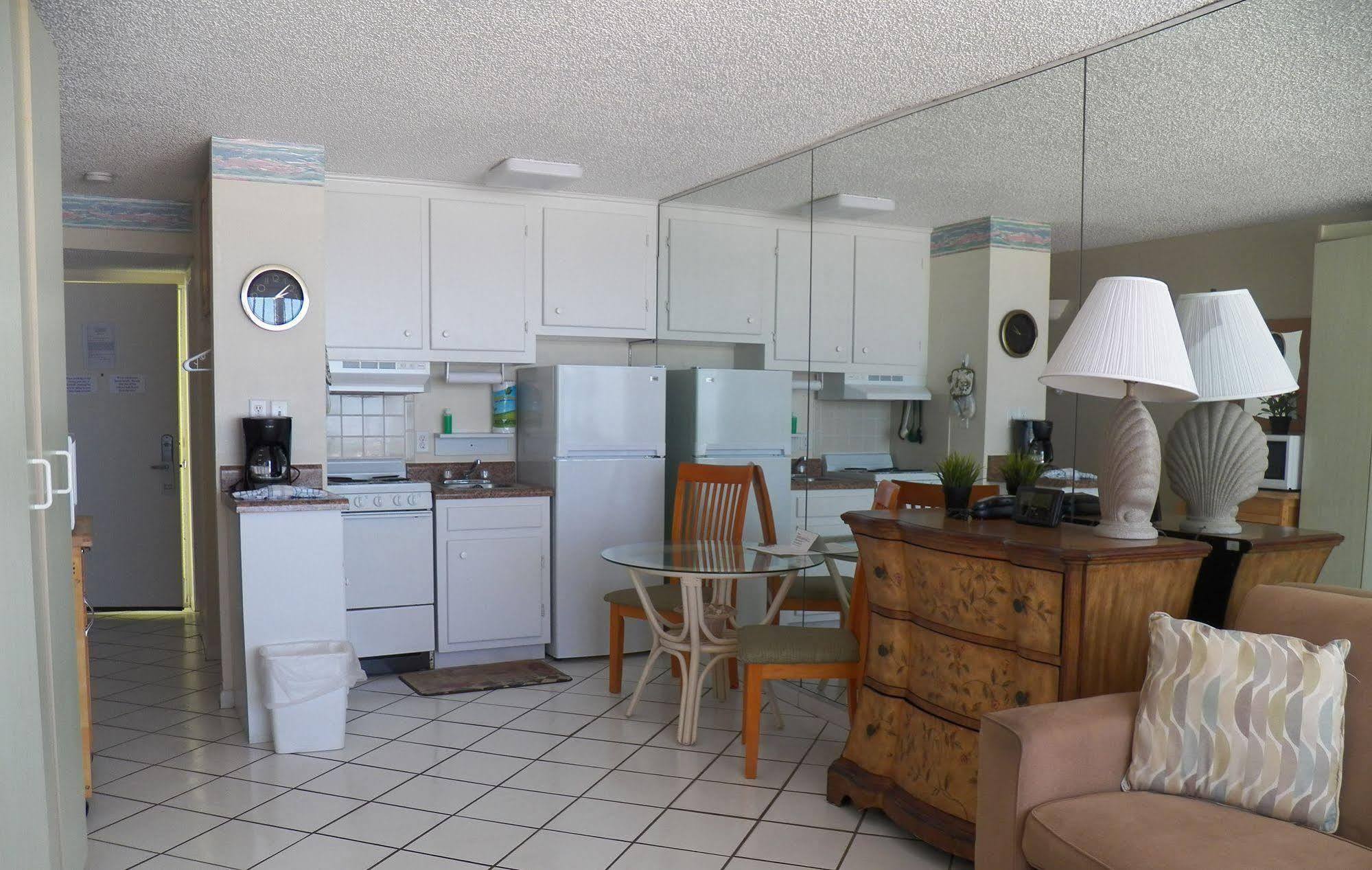 Hotel Symphony Beach Club Ormond Beach