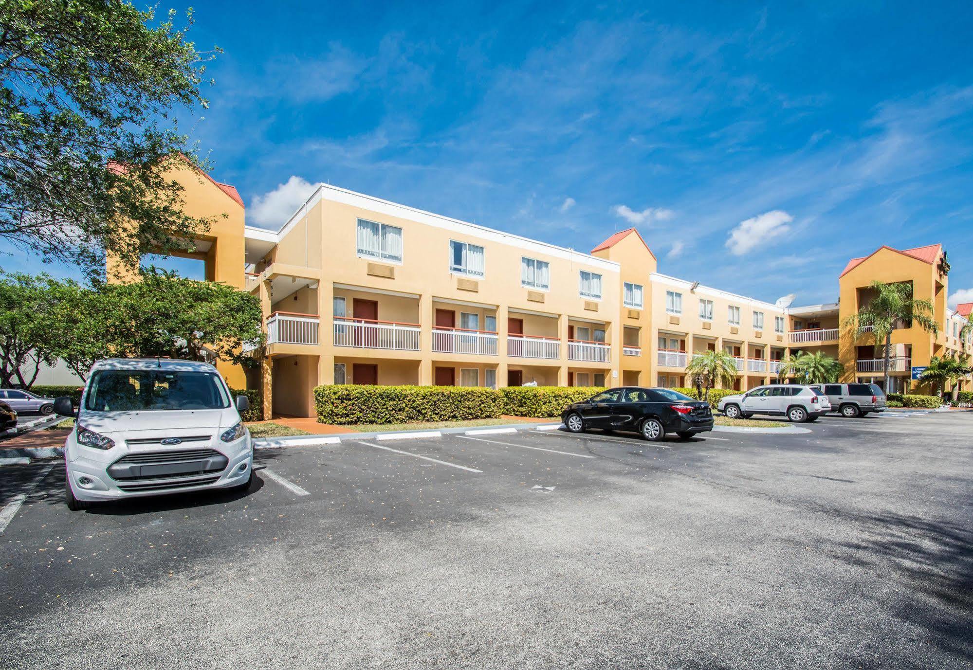 Inn Quality Miami Airport -