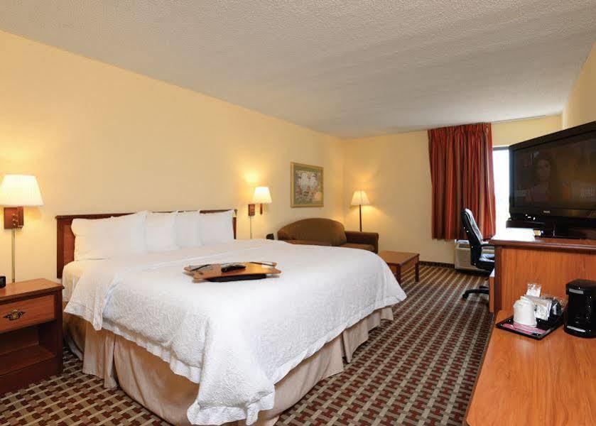 Hotel Hampton Tampa-veterans Expressway 3*