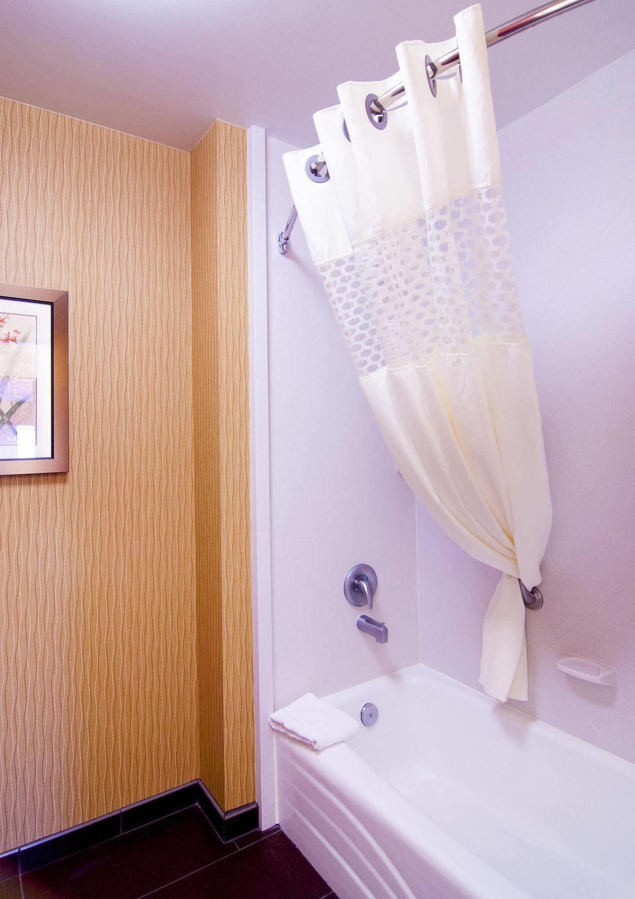 Hampton & Tampa-north Hotel 3*