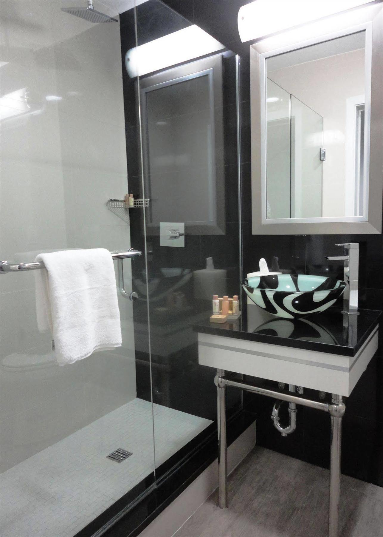 Hotel Lotus Boutique And 3*
