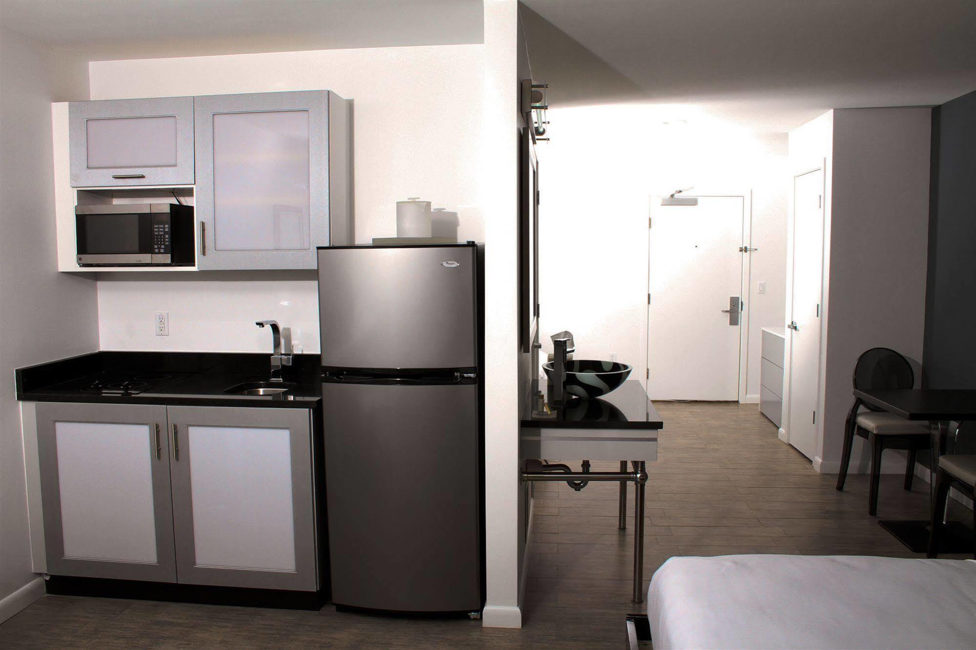 Lotus Boutique And Hotel
