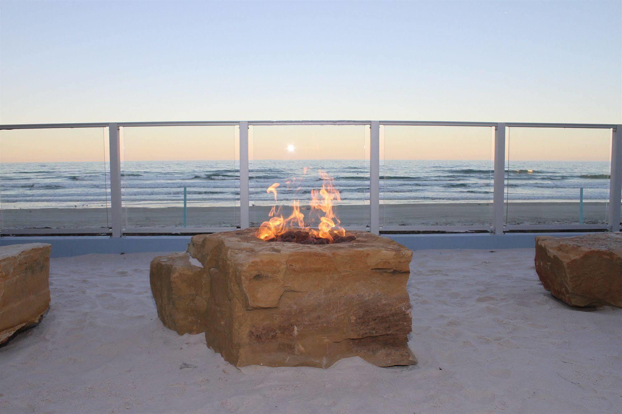 Lotus Boutique And 3* Ormond Beach