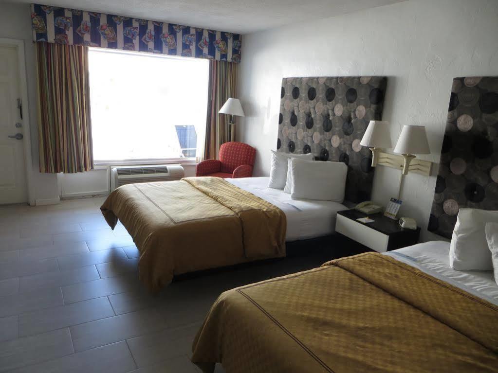 Hotel Arya Blu And
