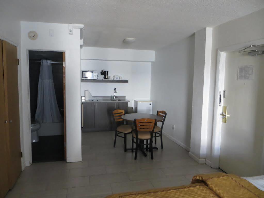 Hotel Arya Blu And