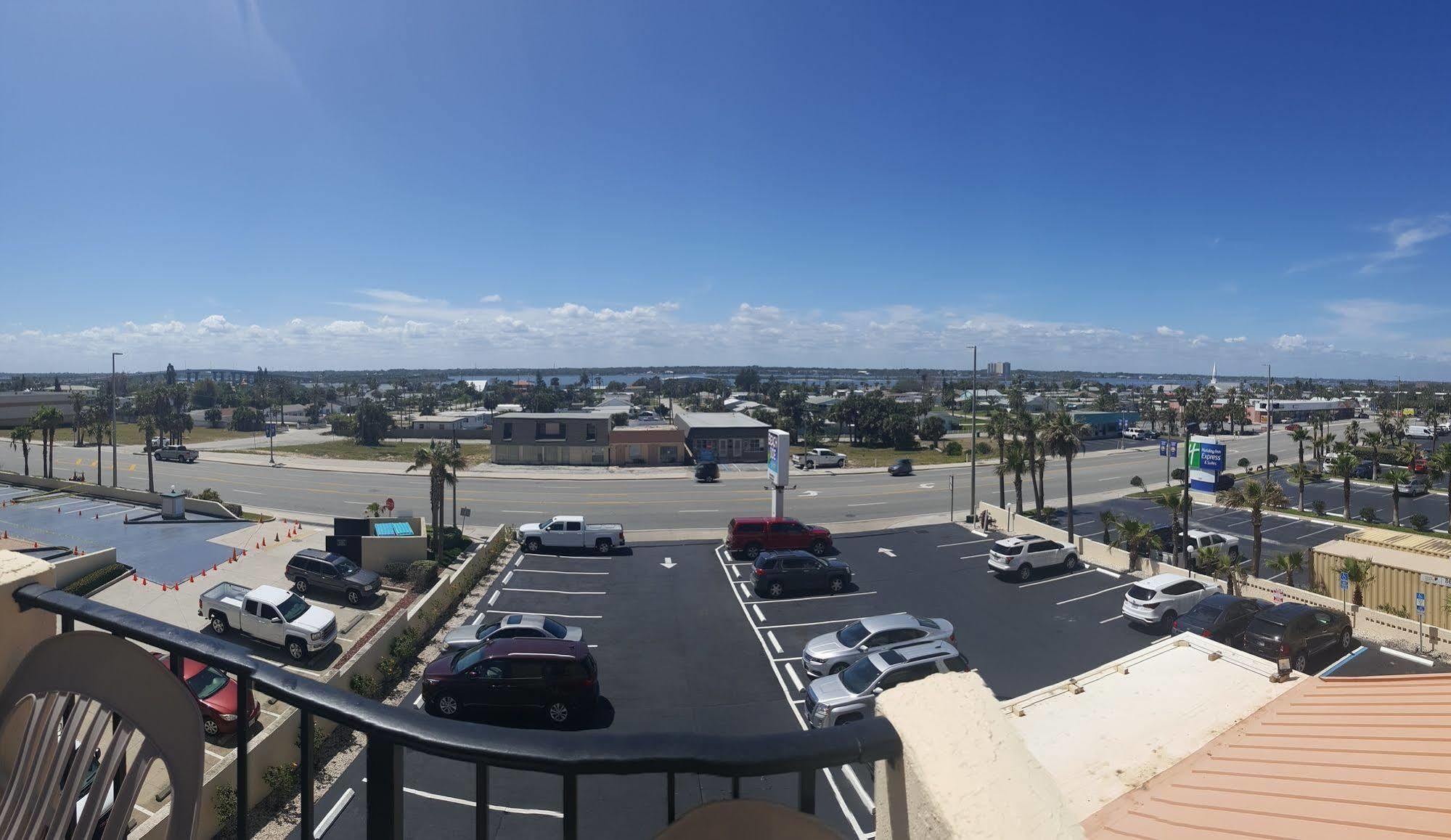 Beachside - Daytona - No Pool Hotel 3*