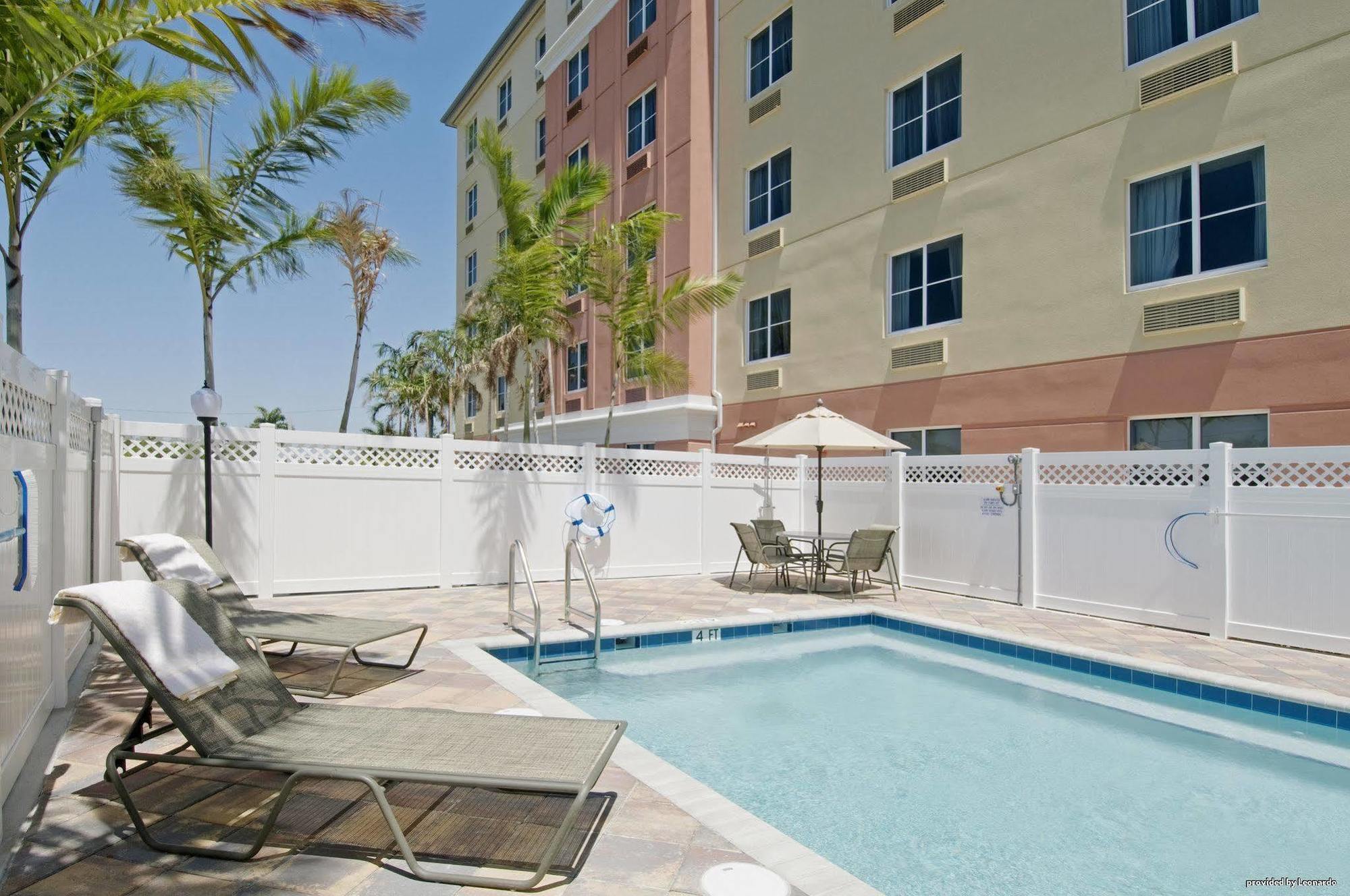 Four Points By Sheraton Lauderdale Airport - Dania Hotel 3*