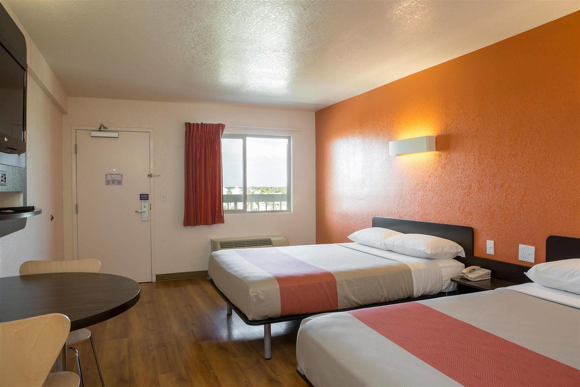 6-cutler Bay, Fl 2* Cutler Bay