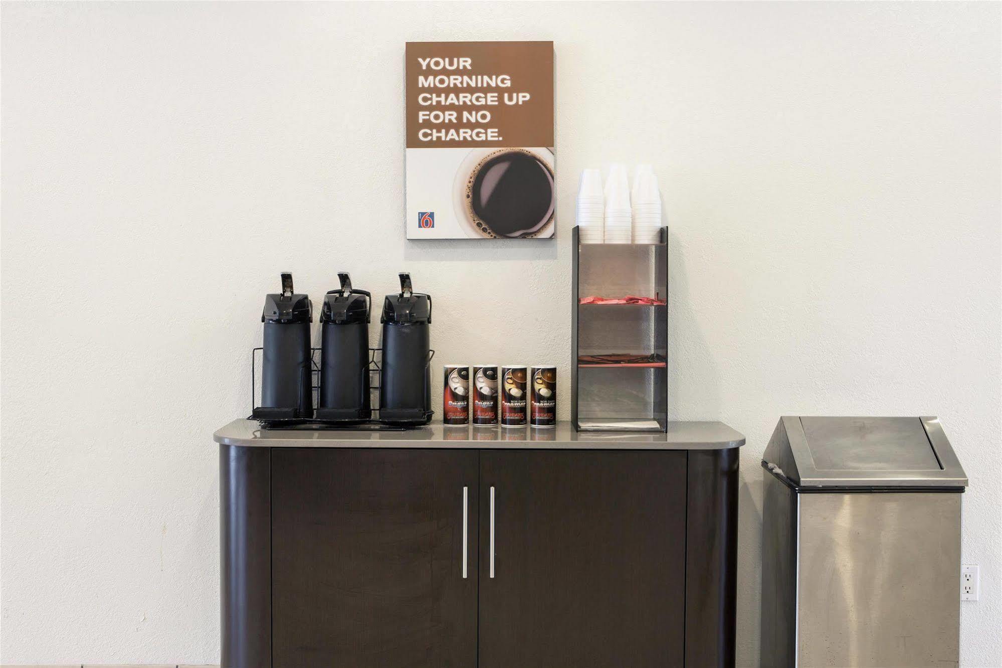 Hotel 6-cutler Bay, Fl Cutler Bay