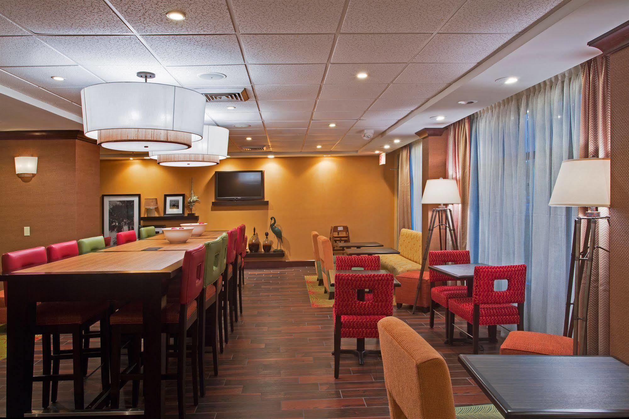 Hampton Commercial Boulevard-fort Lauderdale Tamarac