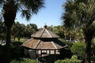 Hampton Juno Hotel 3*
