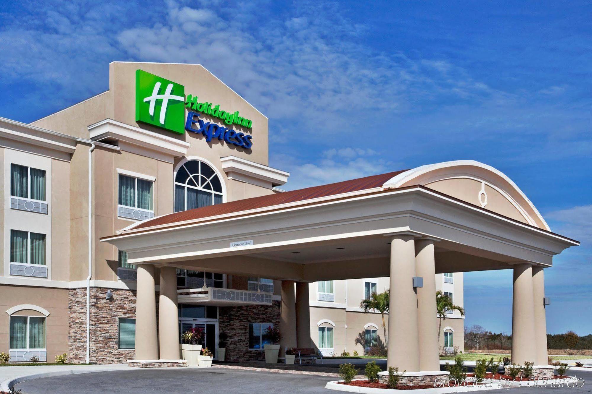 Express Wales North-winter Haven By Ihg 2*