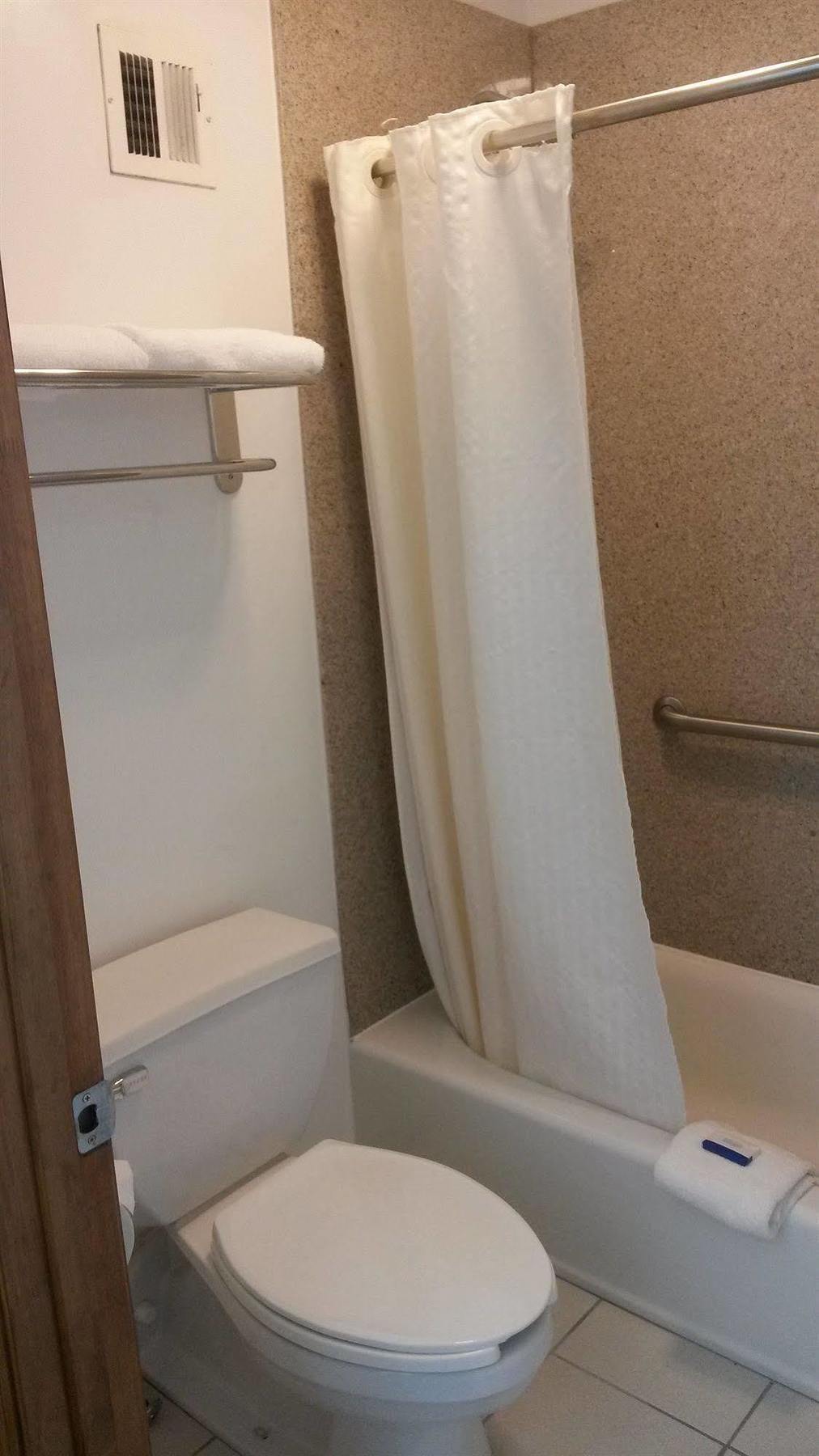Vero & Vero I-95 (adults Only) 3*