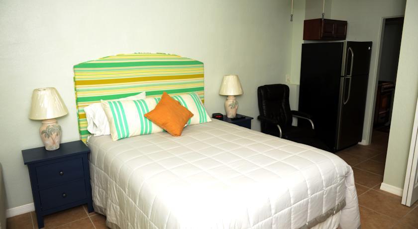 Beach Suites 3*