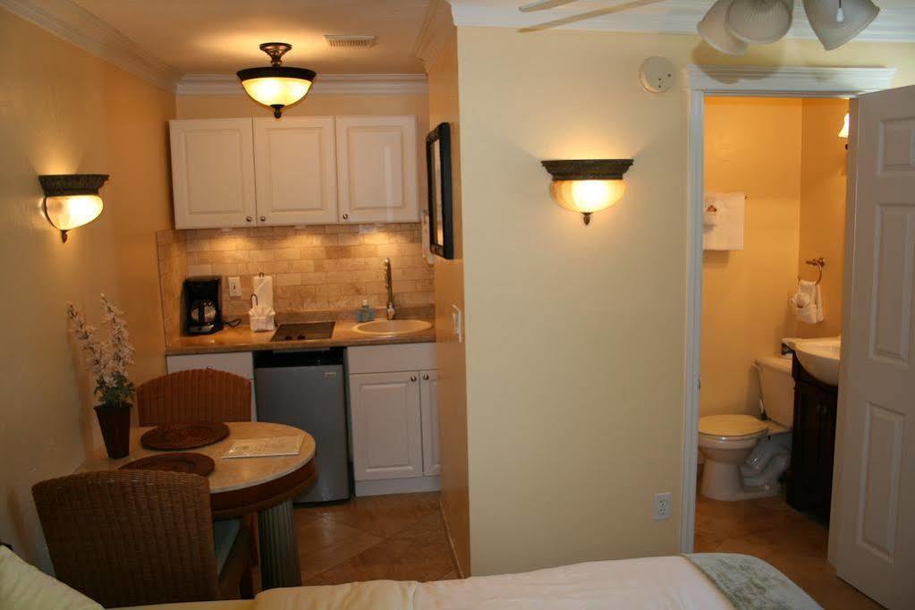 Flamingo Hotel Fort Myers Beach