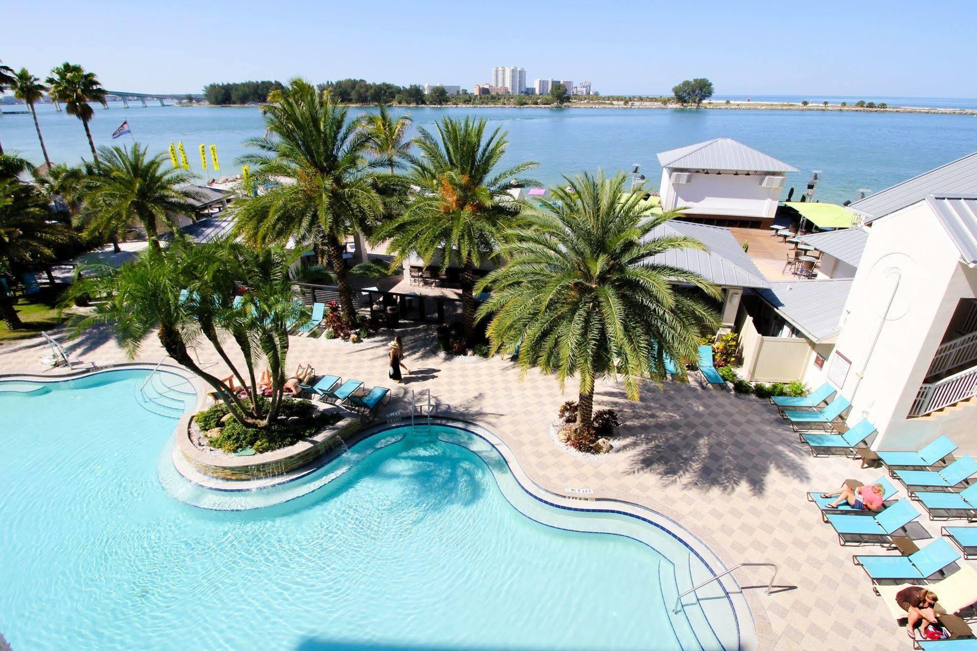 Shephard's Live Entertainment Hotel Clearwater Beach