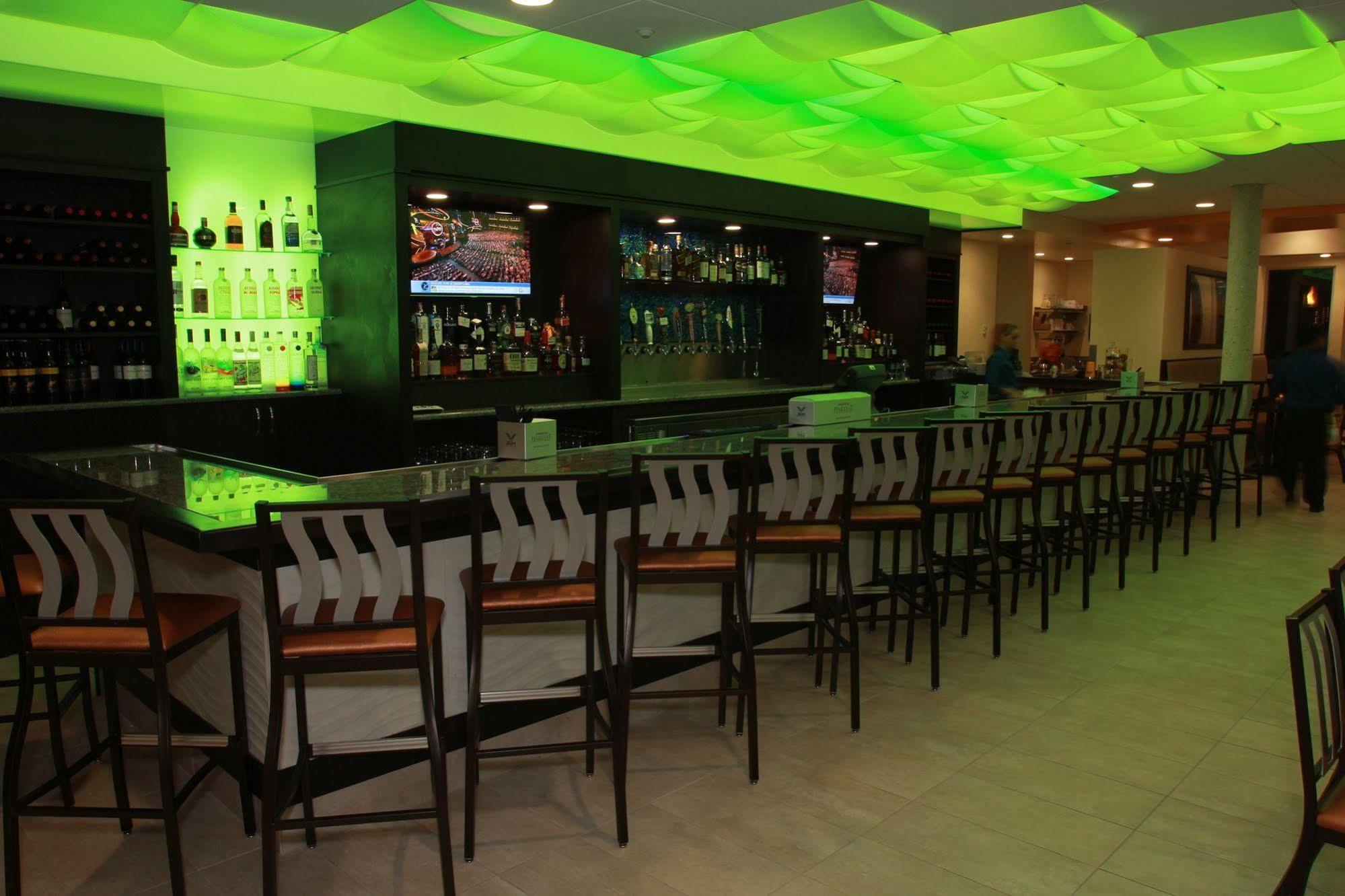 Hotel Shephard's Live Entertainment 3*