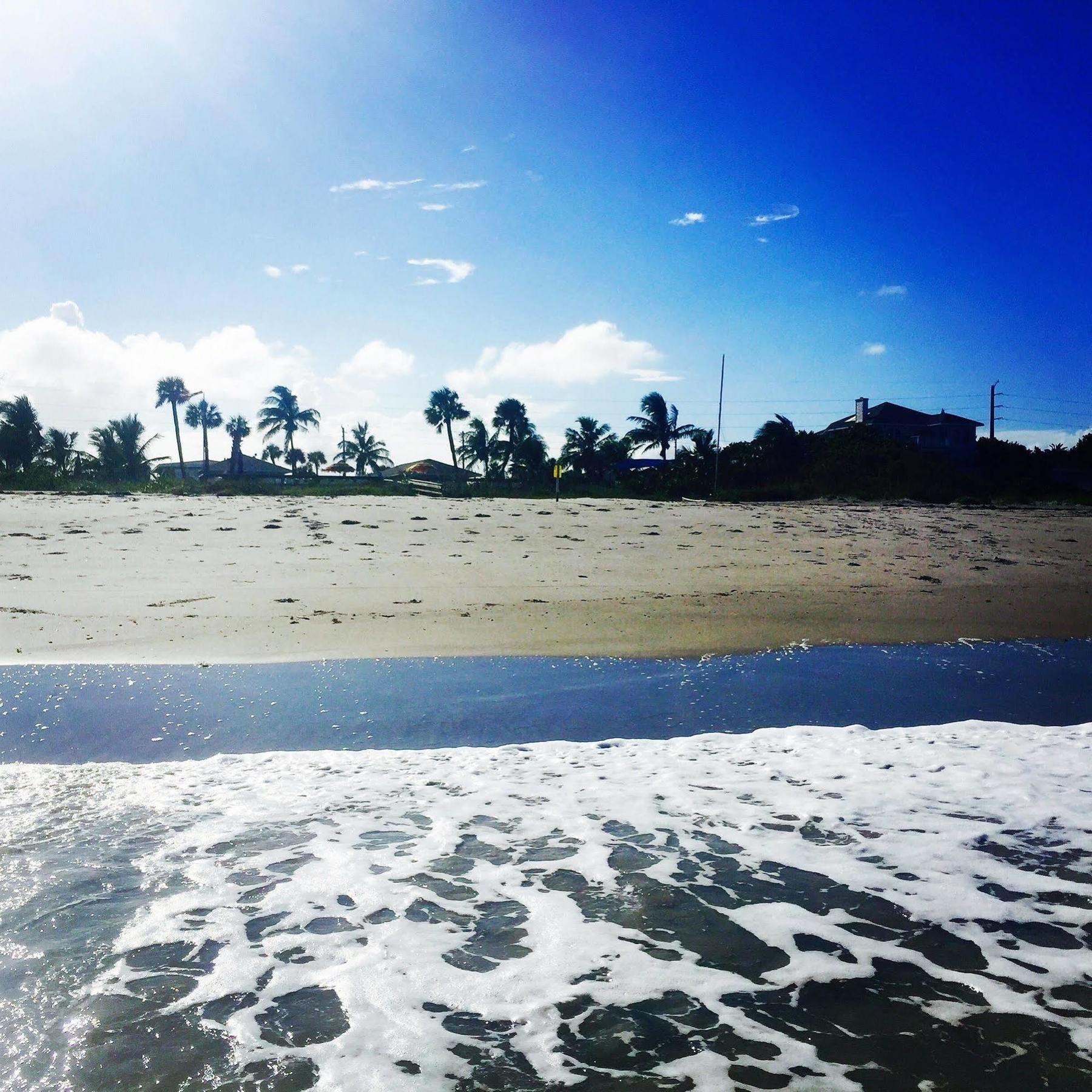 Surf Aparthotel