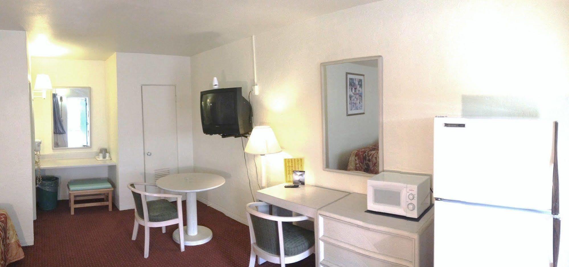 Hawaii 2* Daytona Beach Shores