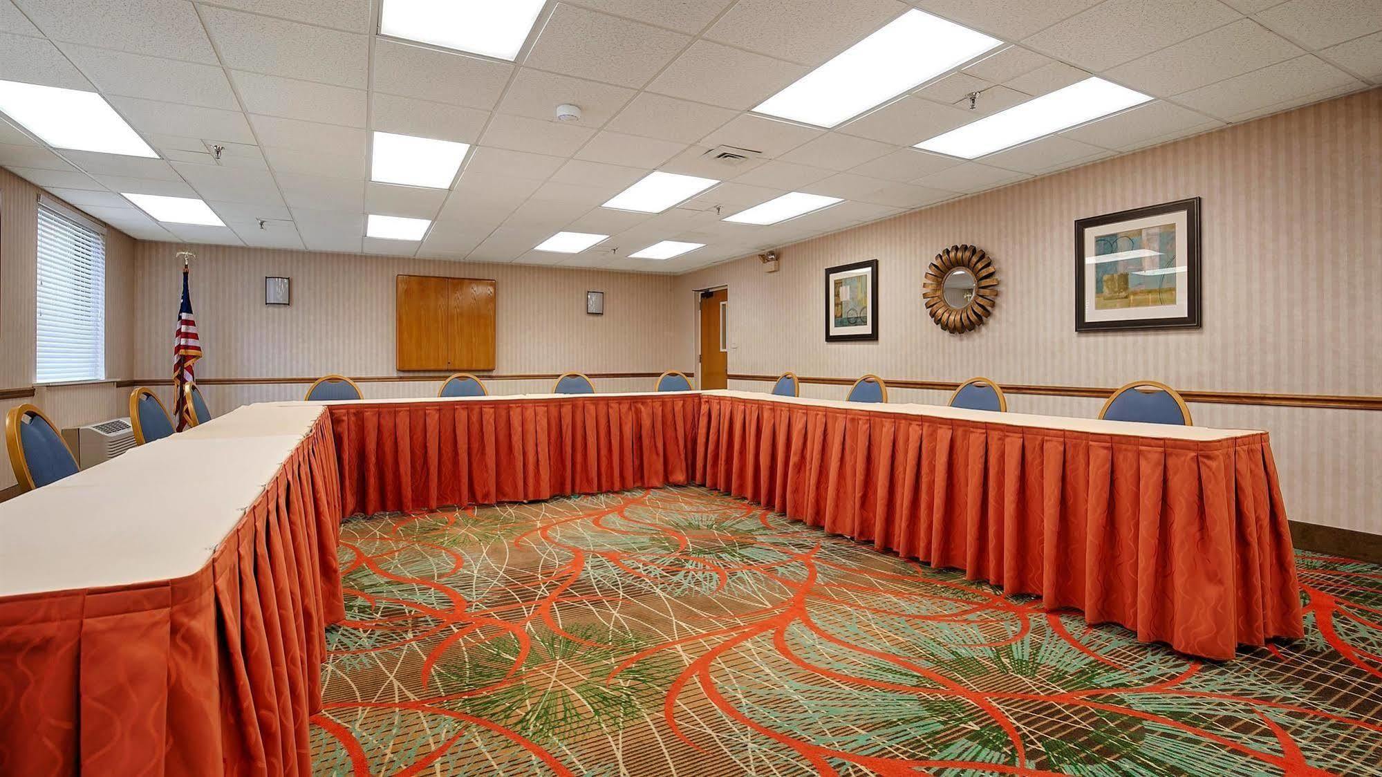 Wyndham Garden - Hotel 3*