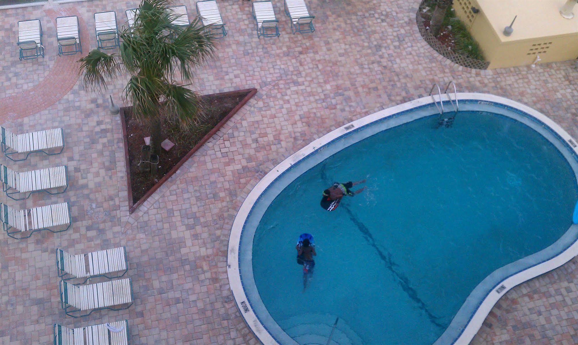 Aparthotel Quarters Daytona