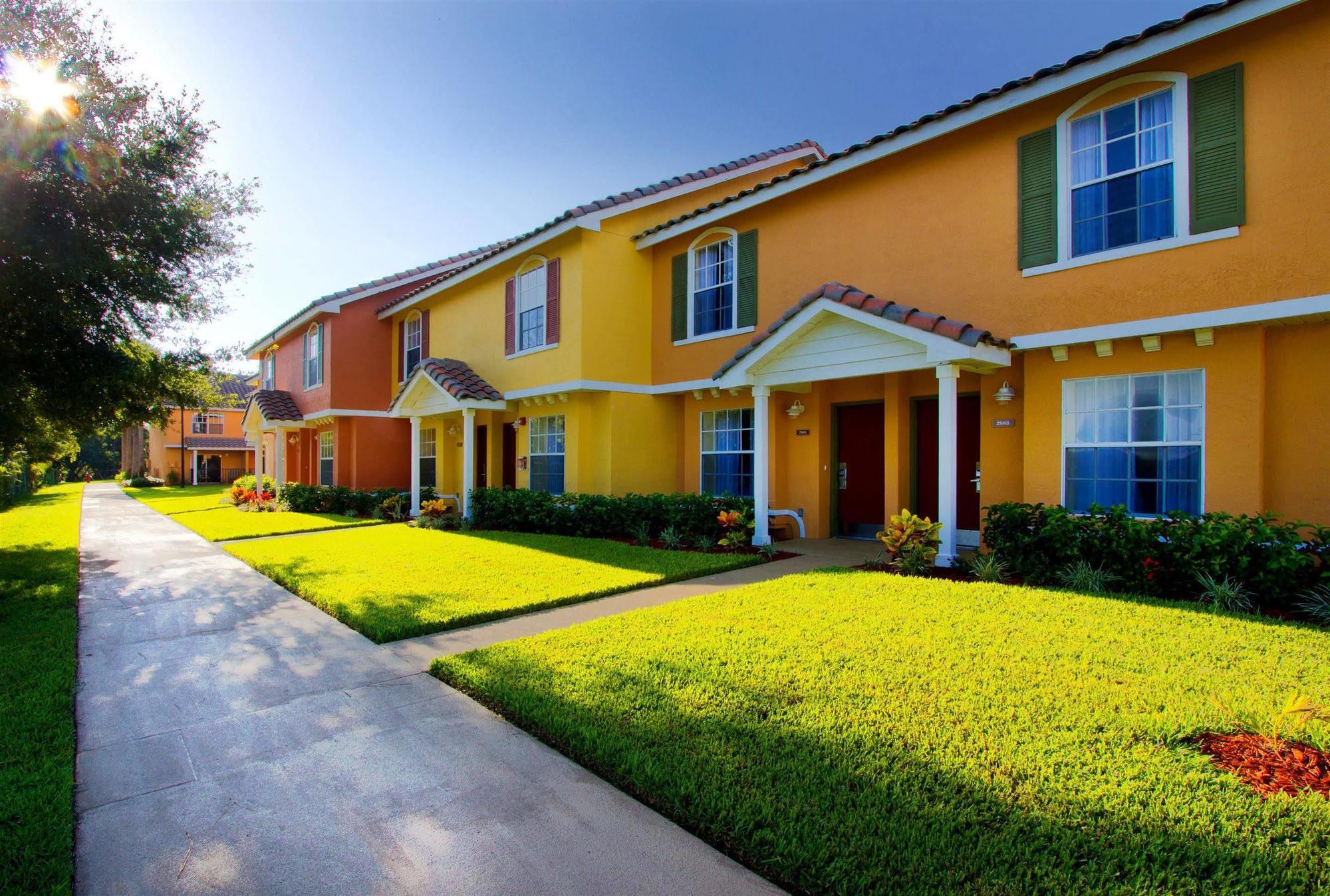 Saratoga Villas- Near 3*