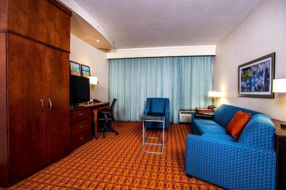 Fairfield & Orlando Hotel
