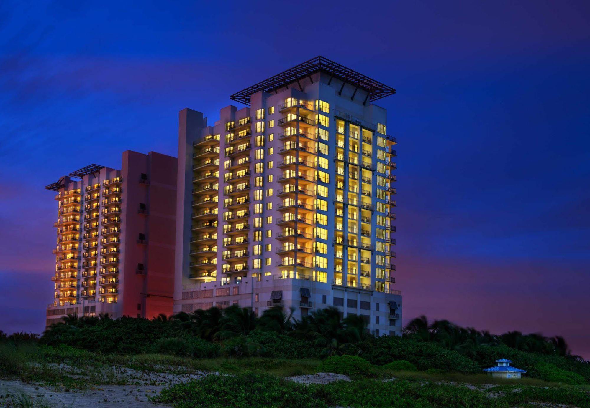 Hotel Marriott's Oceana Palms