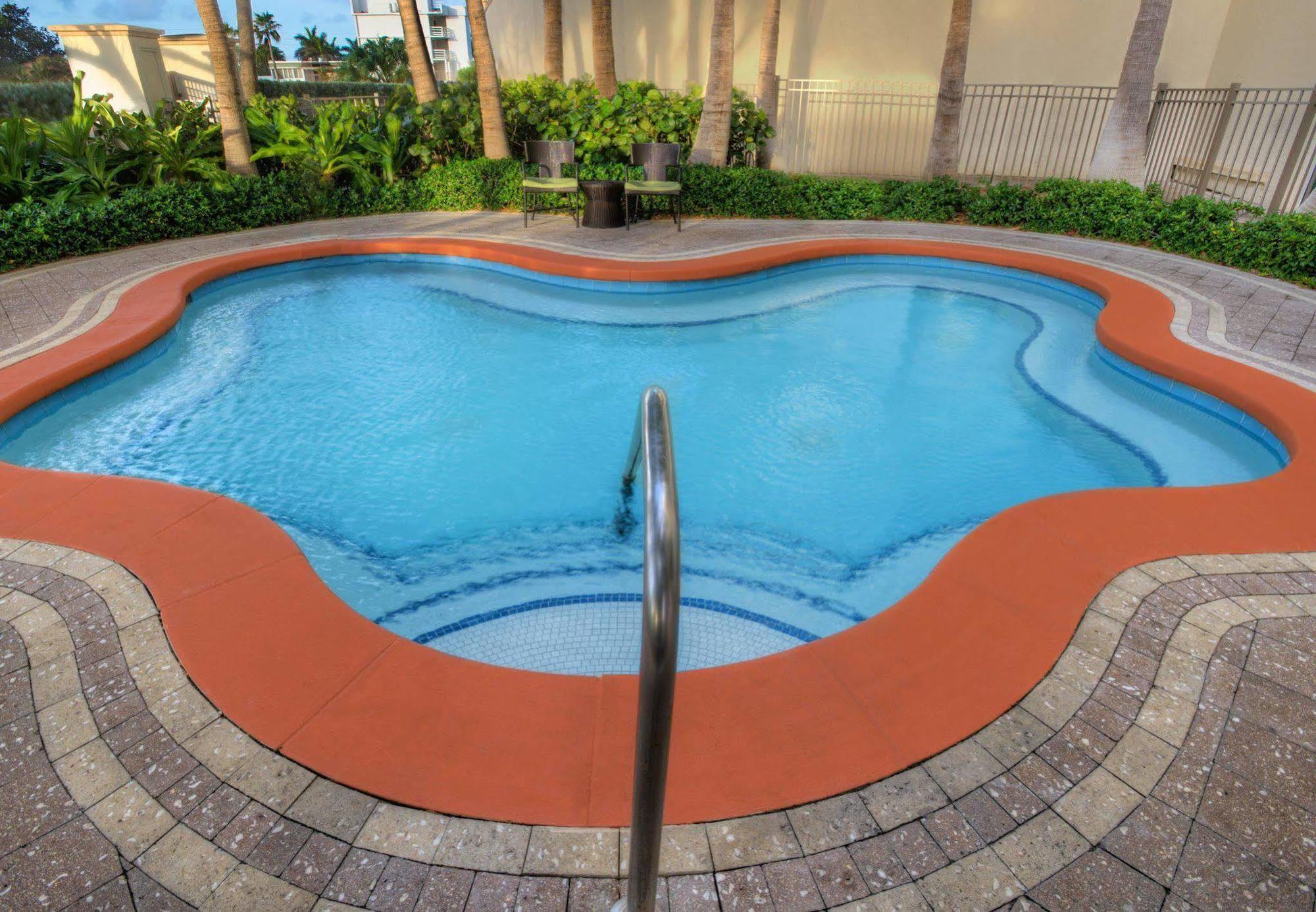 Marriott's Oceana Palms Hotel