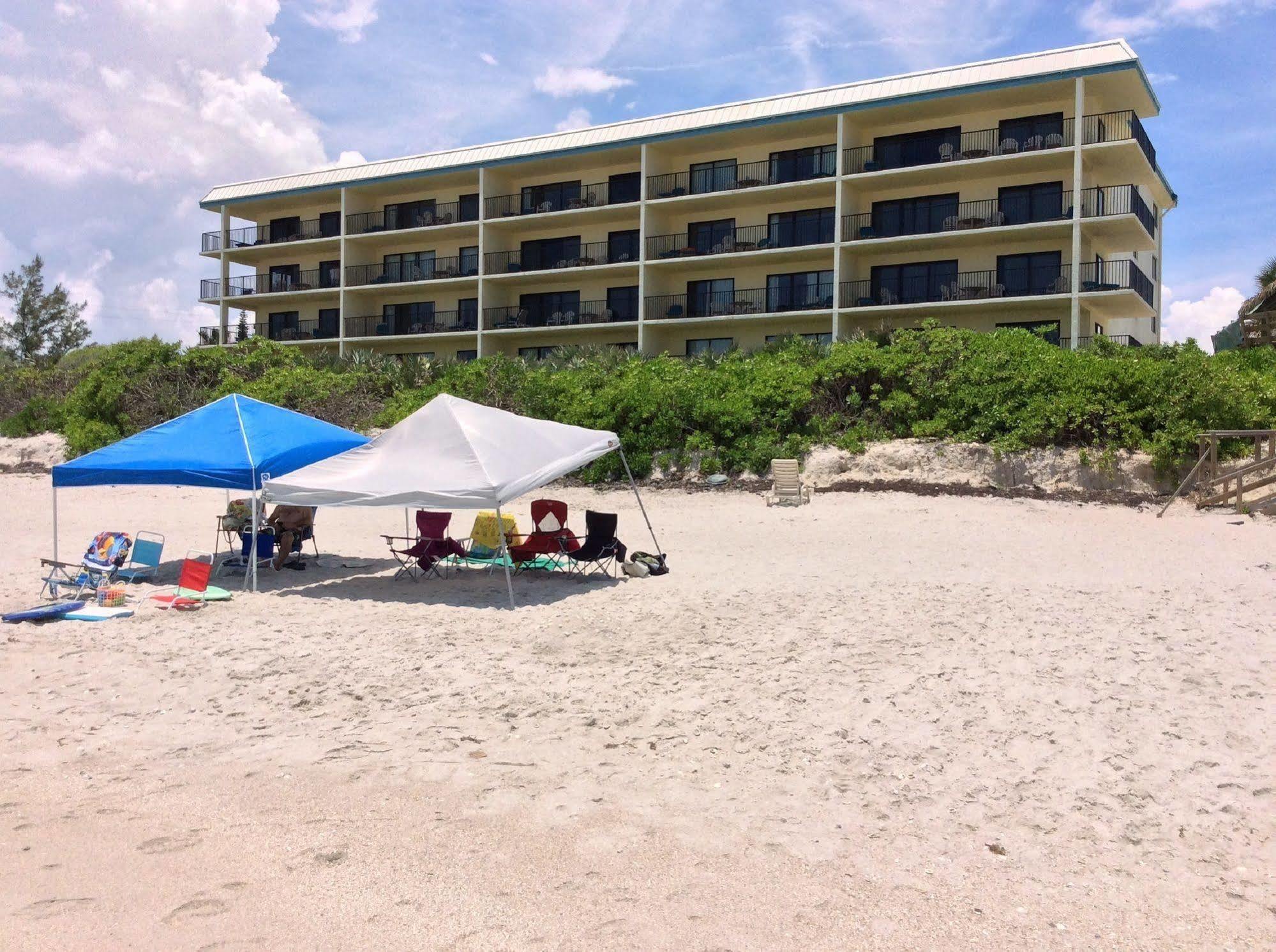 Olas Club * Satellite Beach
