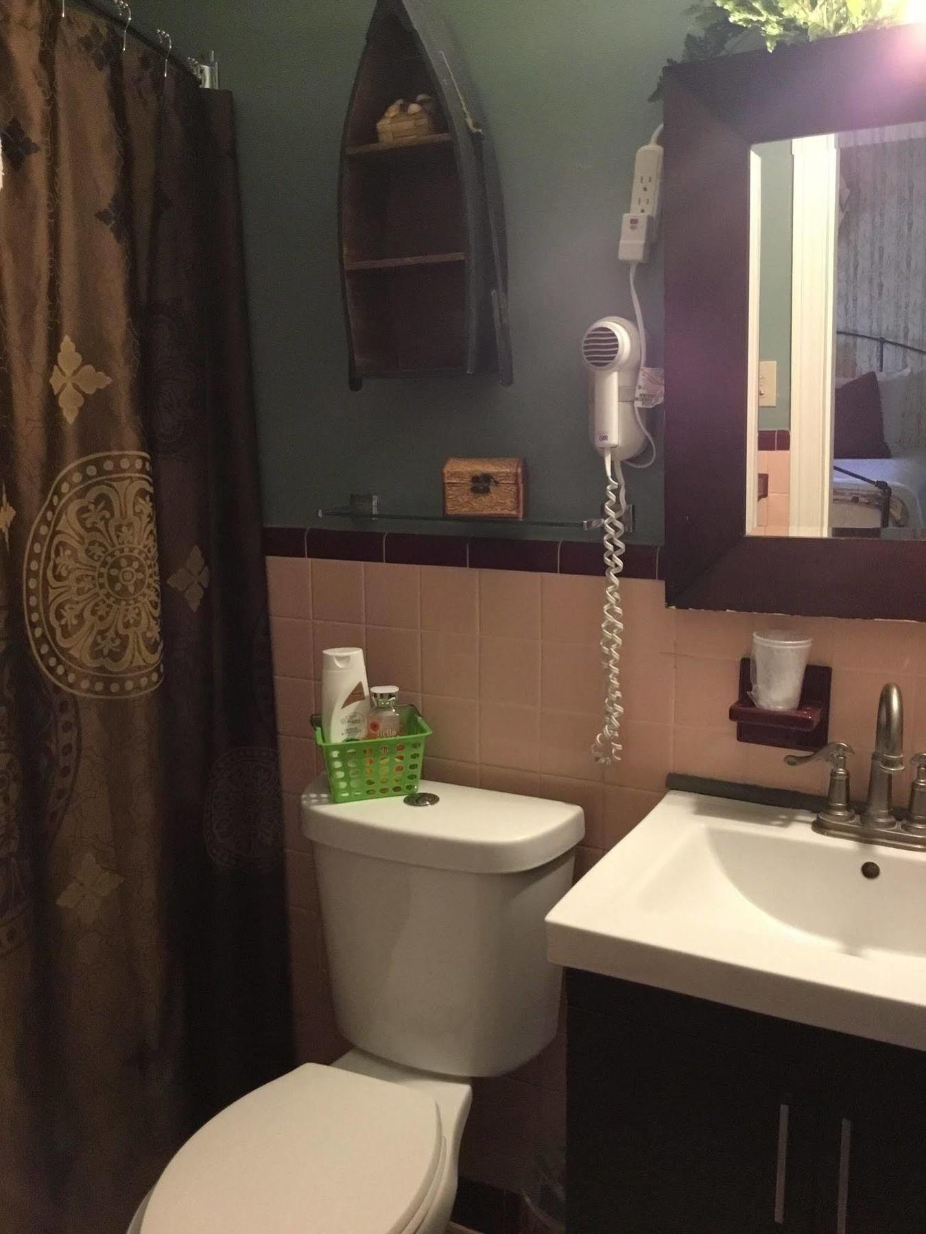 Shamrock Cove Inn 4*
