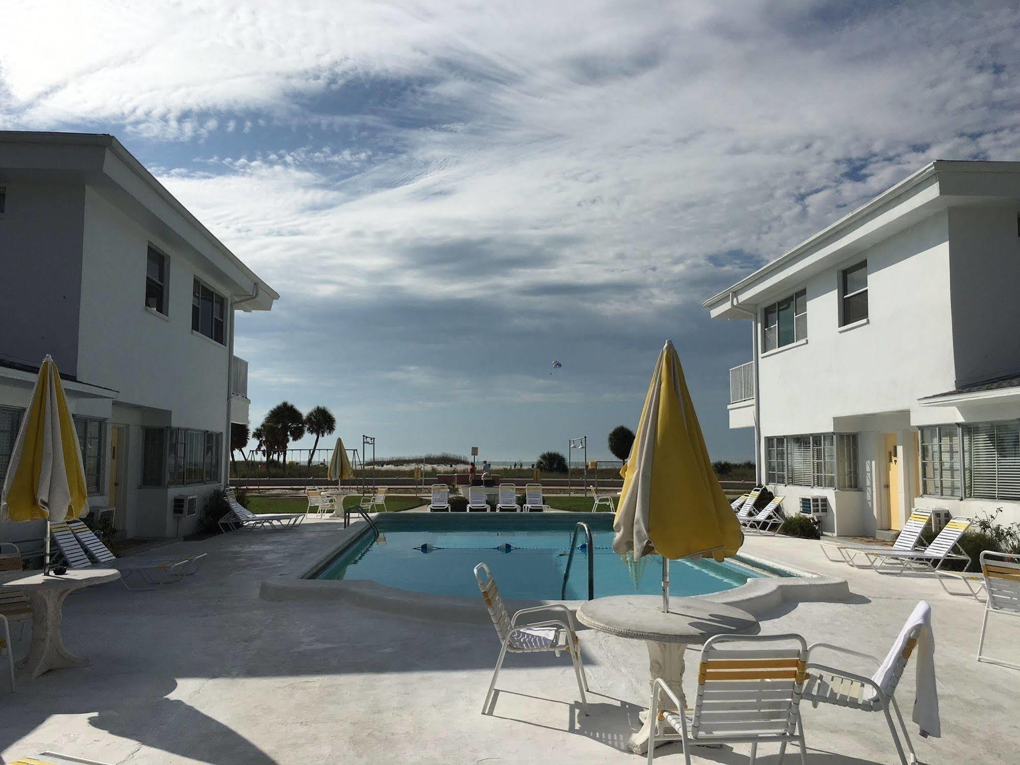 The Sands Of Treasure Island Hotel St. Pete Beach