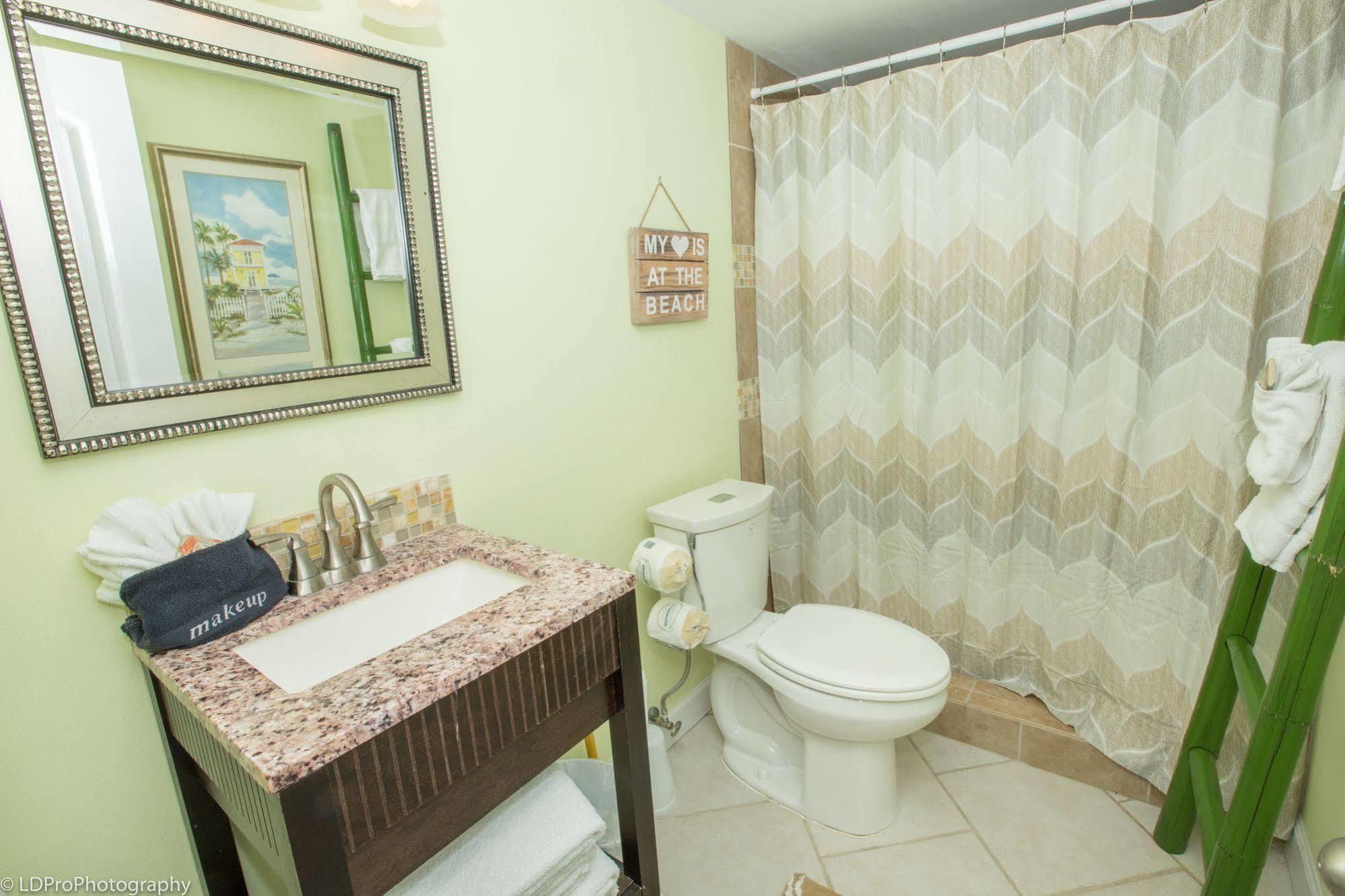 Dolphin Point By Isle Hotel Destin