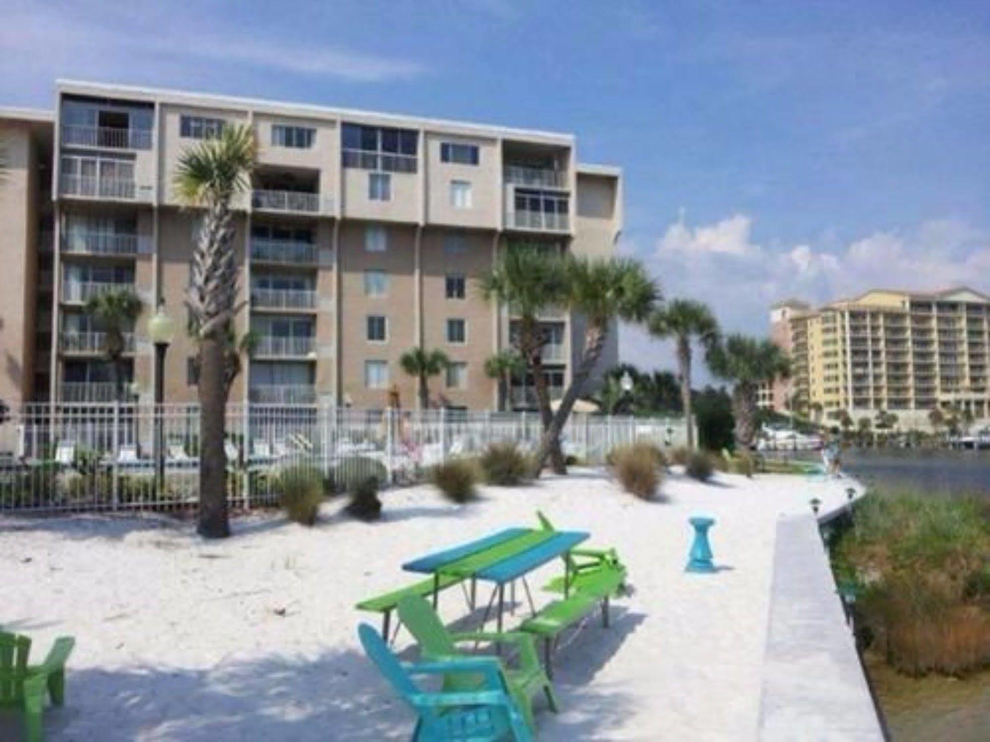 Dolphin Point By Isle Hotel Destin