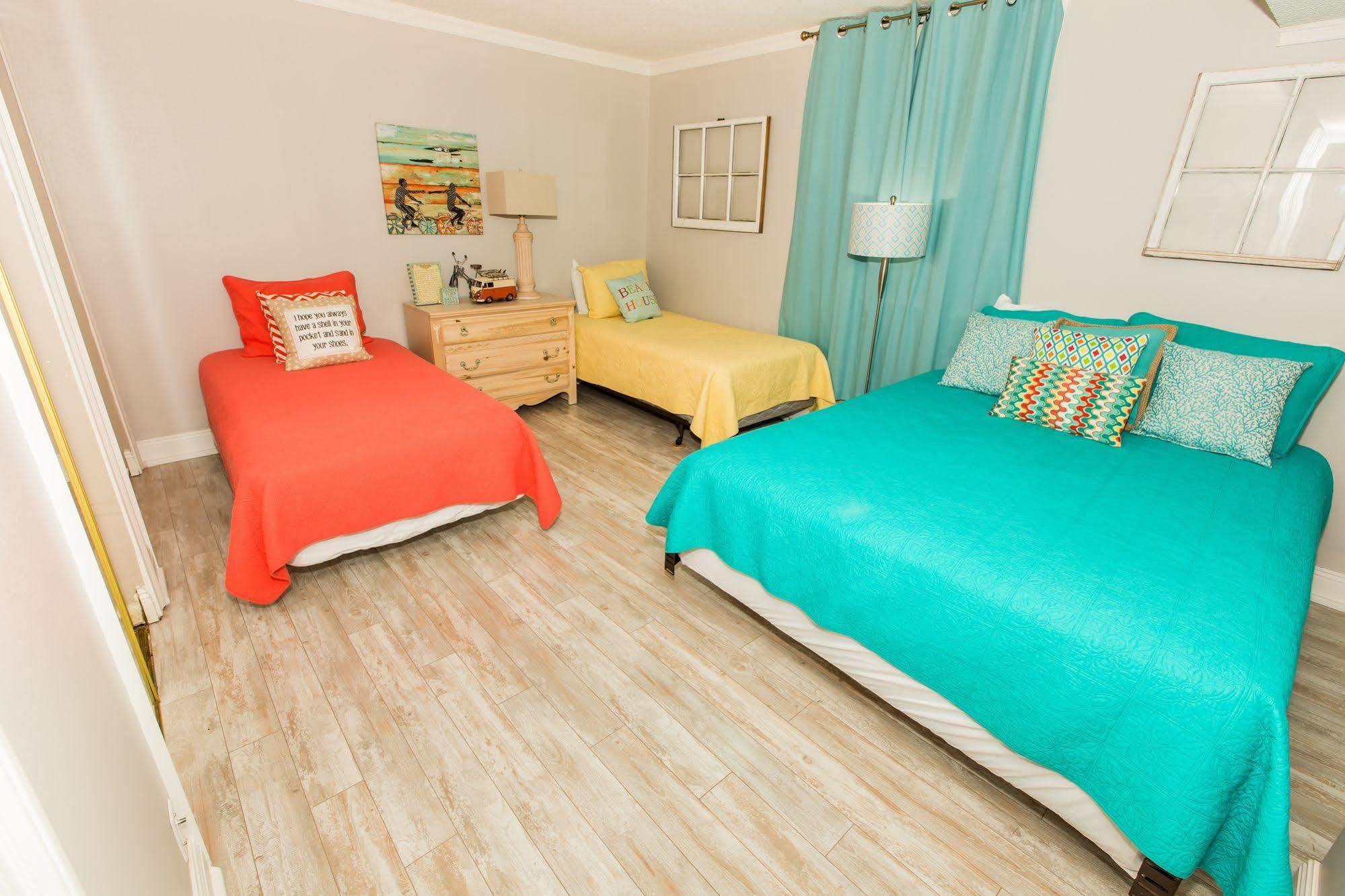 Hotel Dolphin Point By Isle