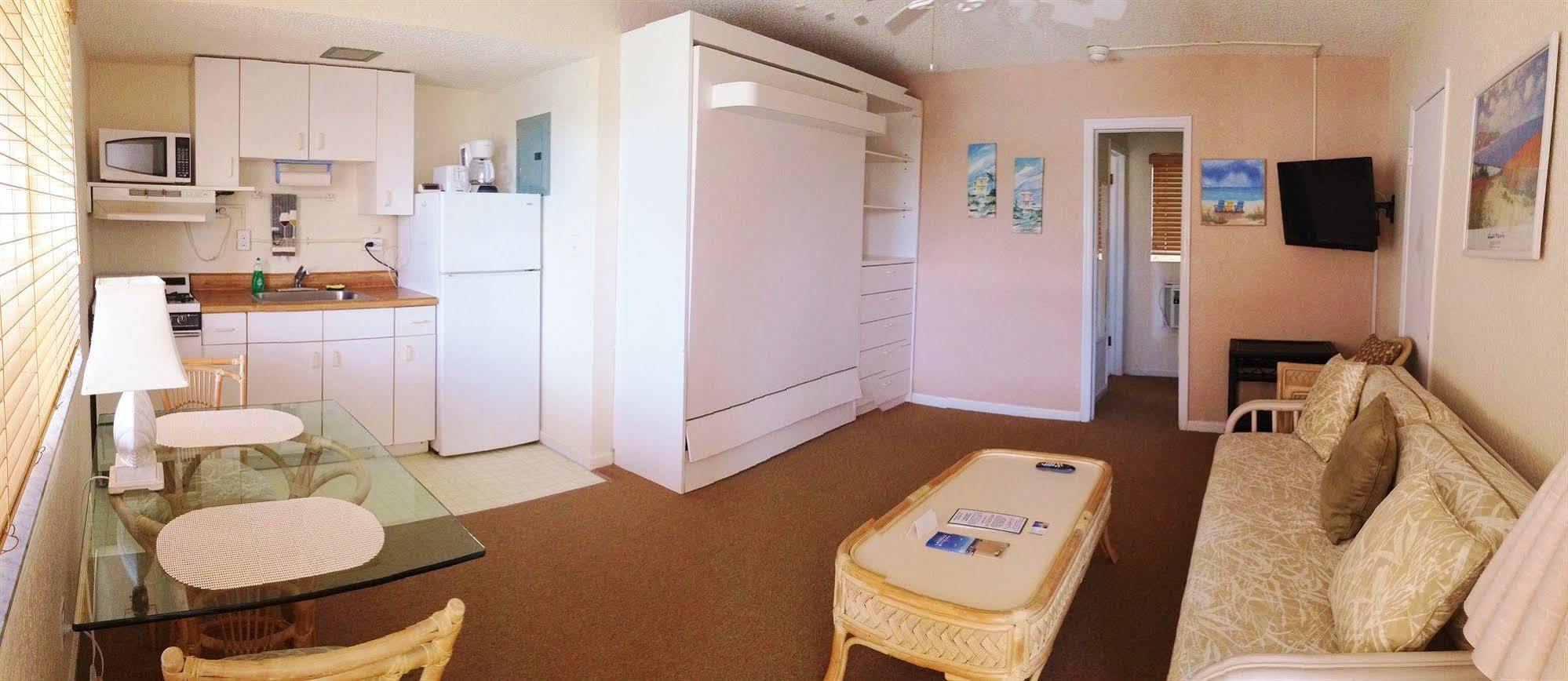 Hotel Coral Key 3*