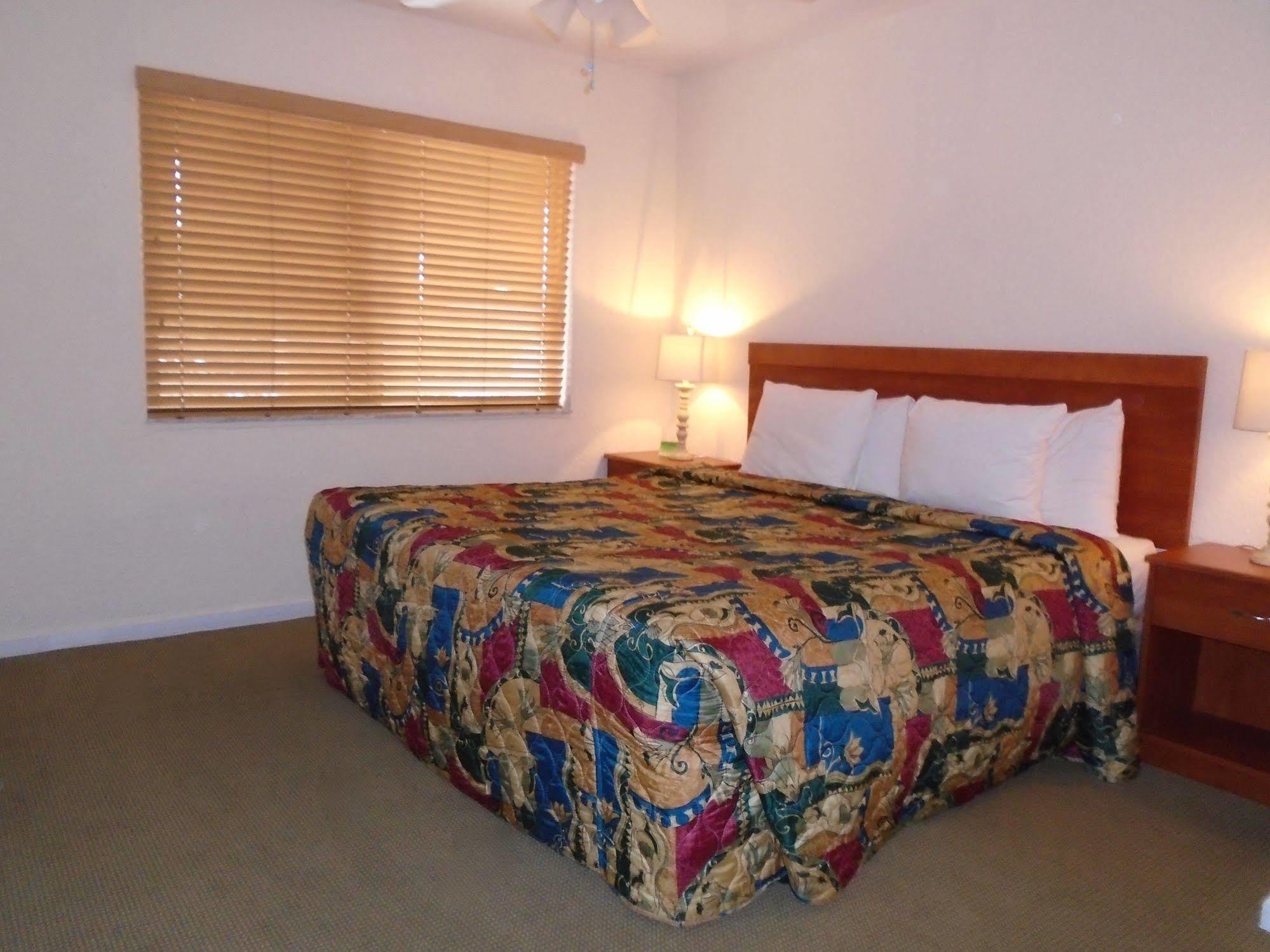 Coral Key Hotel 3*