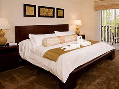 Angela's Palisades - Three Bedroom 406 *