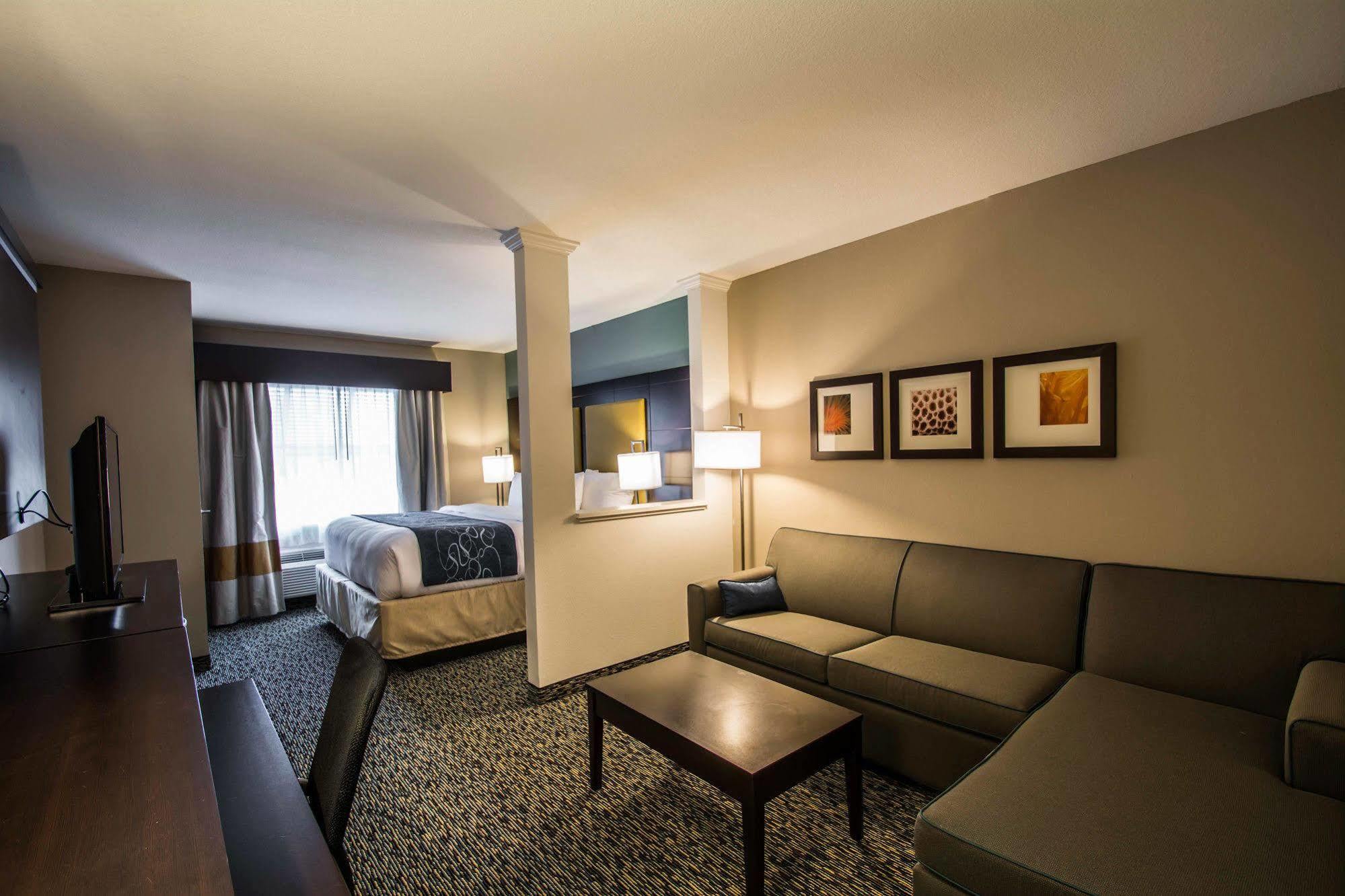 Hotel Comfort Lauderdale Airport South & Cruise Port Dania Beach